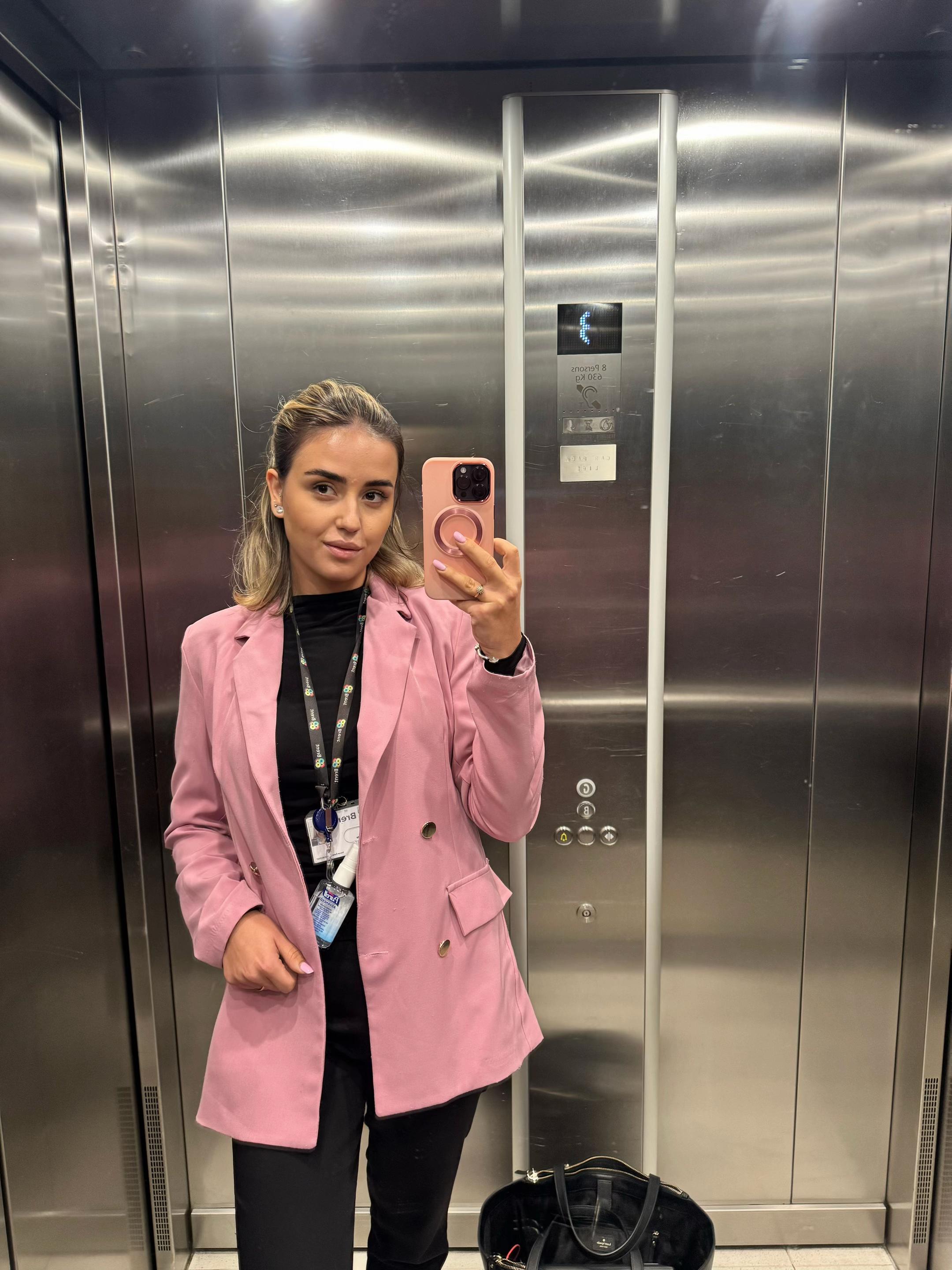 @Cristina Ioana Craciun