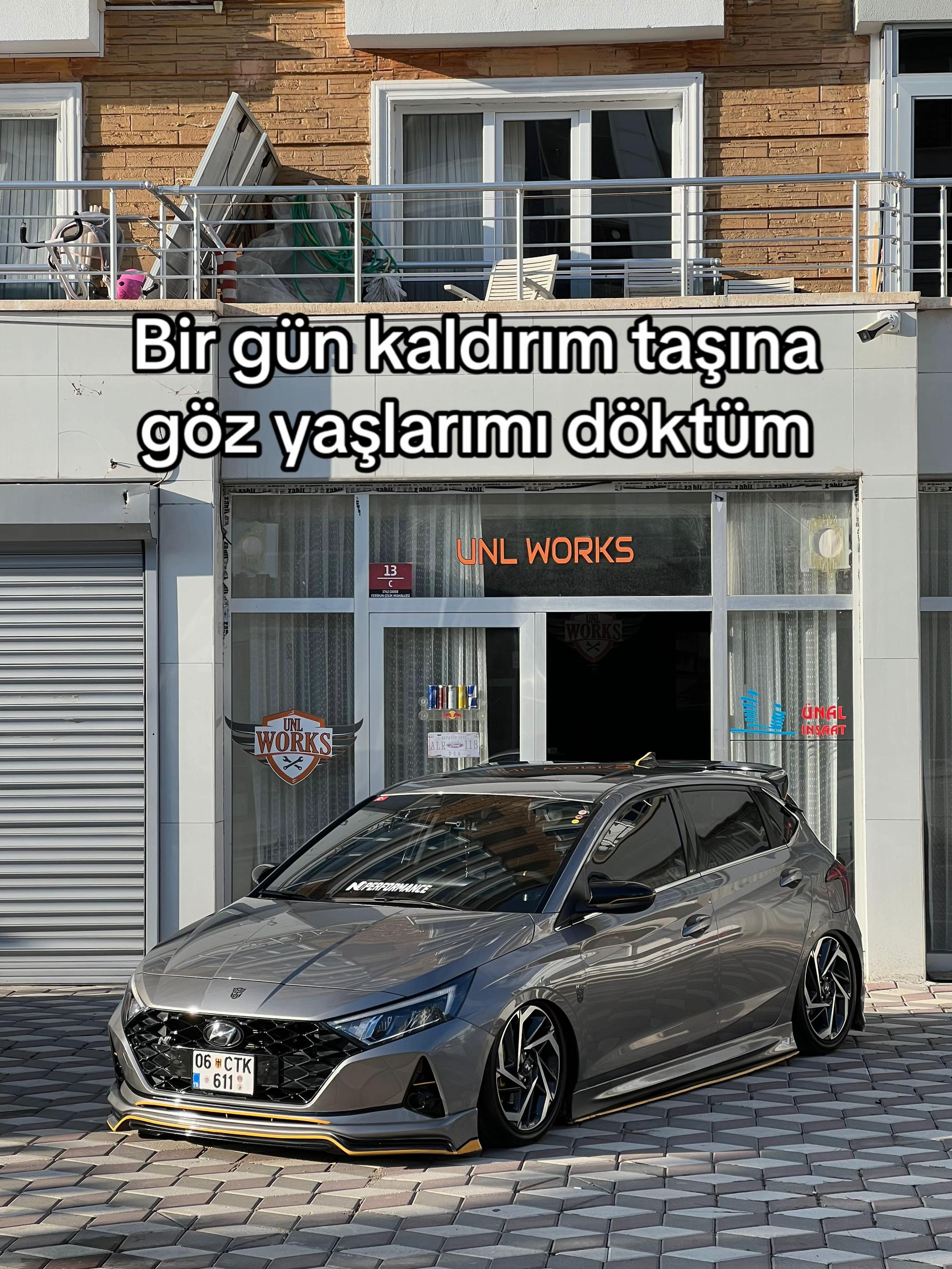 @𝙐𝙉𝙇𝙒𝙊𝙍𝙆𝙎𝙏𝙍