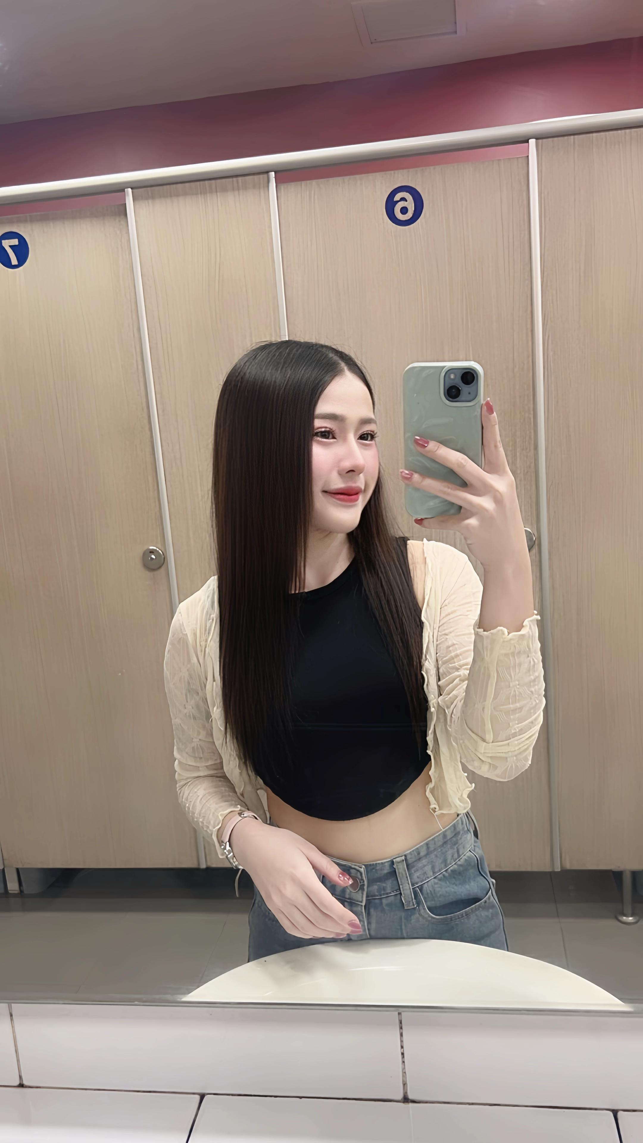 @Yayeepink