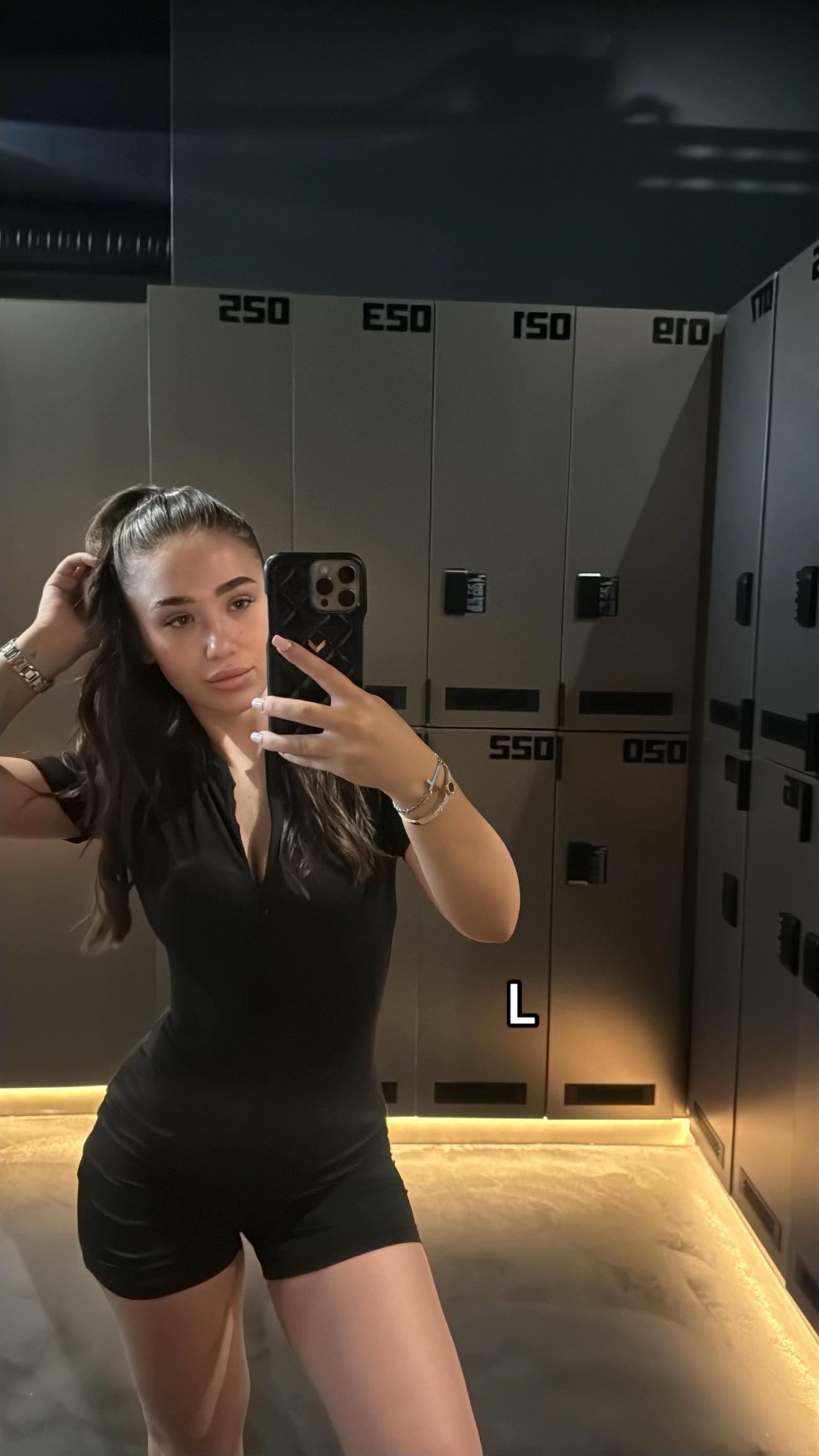 @Larisa