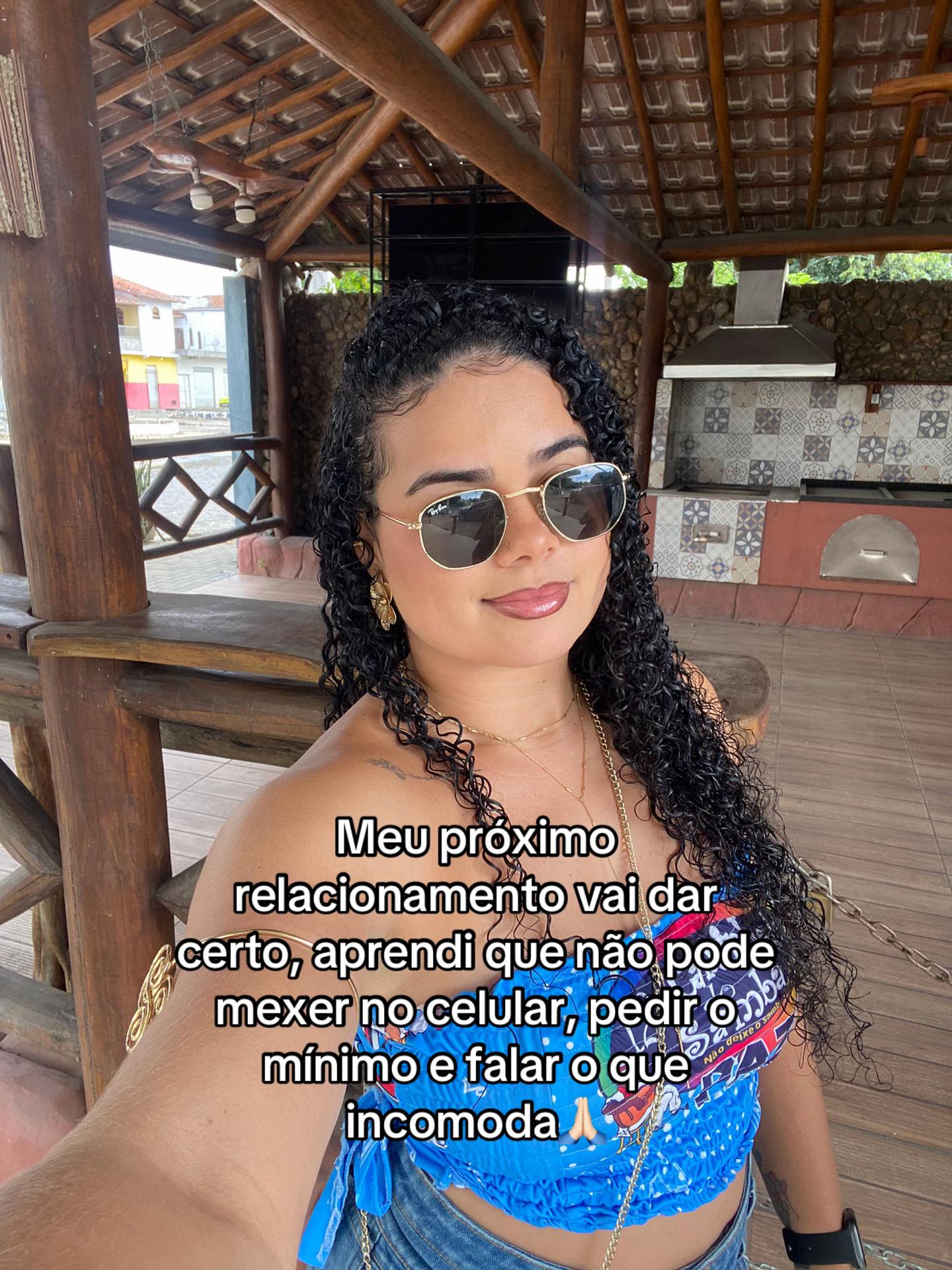 @caroolqueiroz_