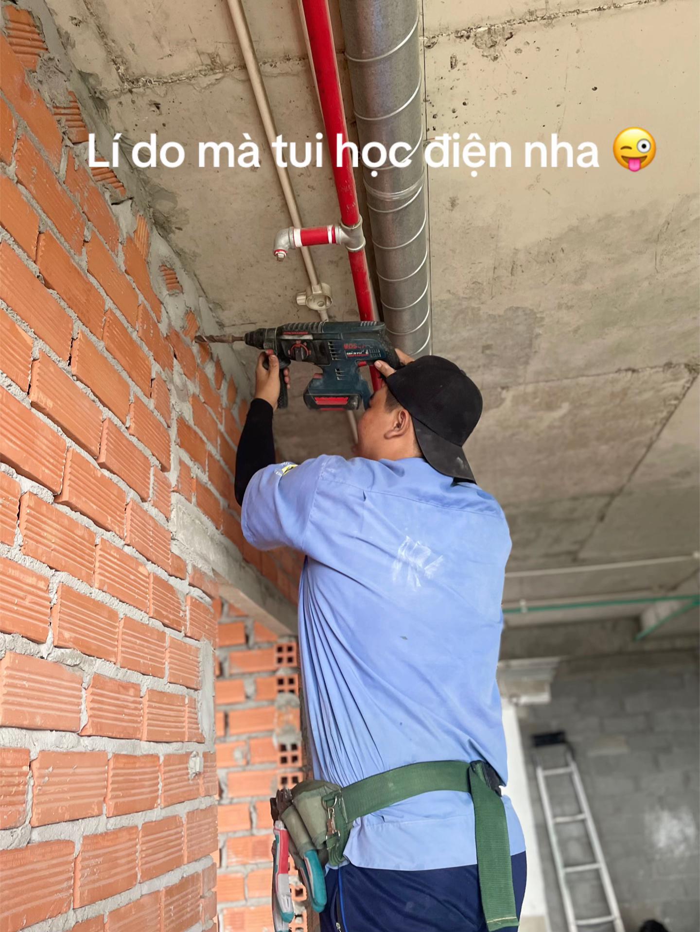 @Tờ