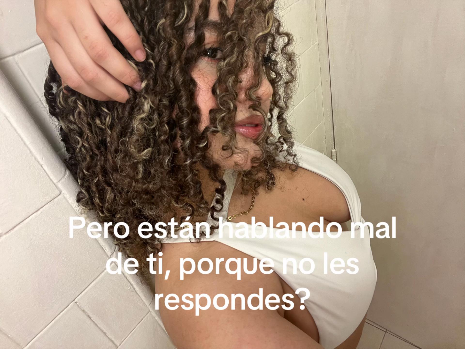 @Scarlethr_22