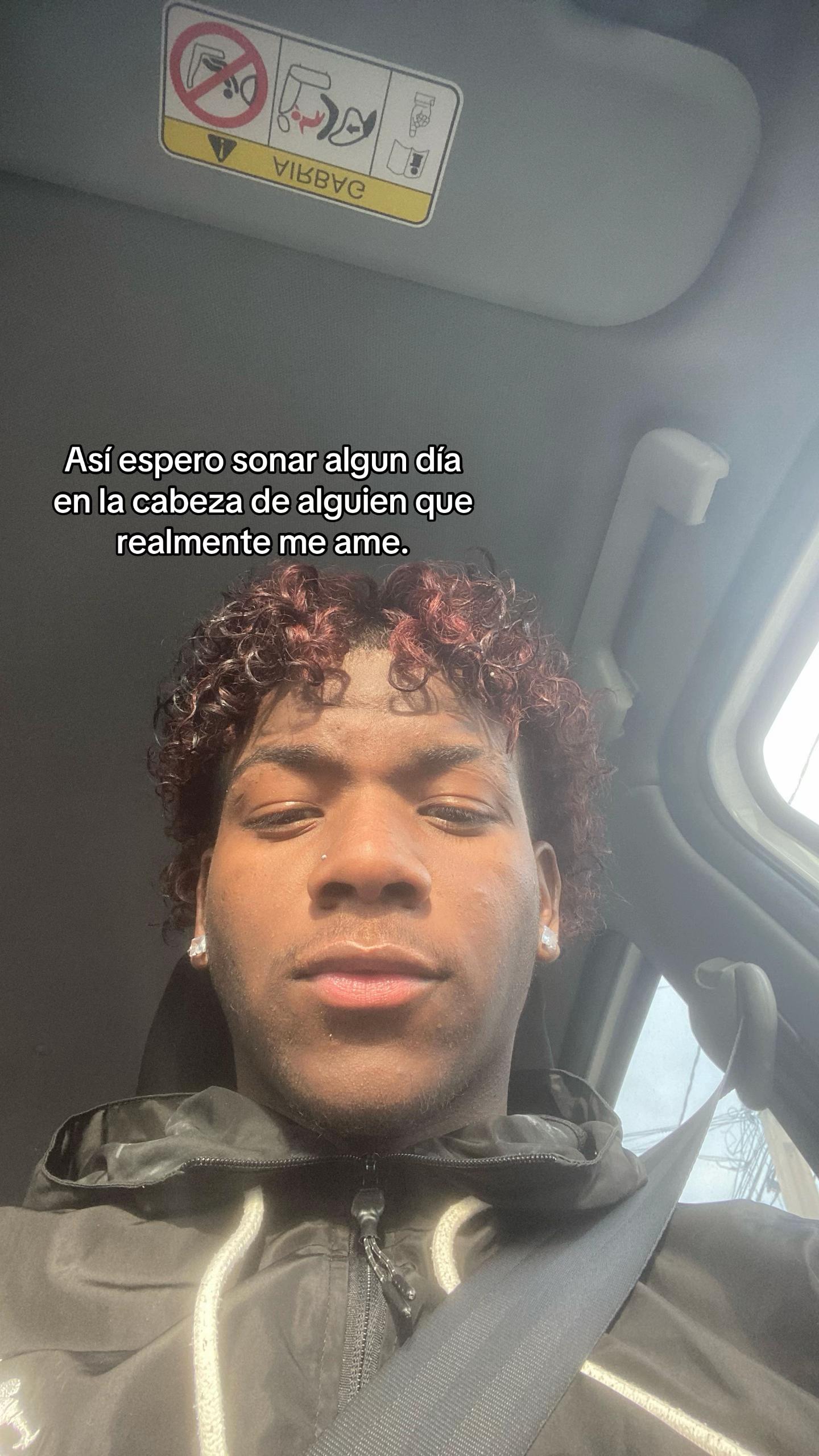 @Smokkey🦗
