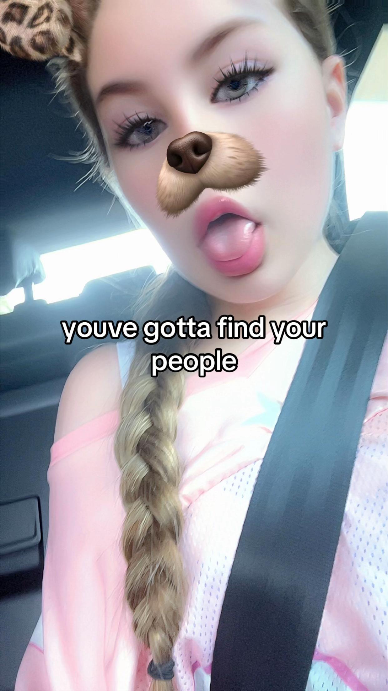 @🍒bigail x
