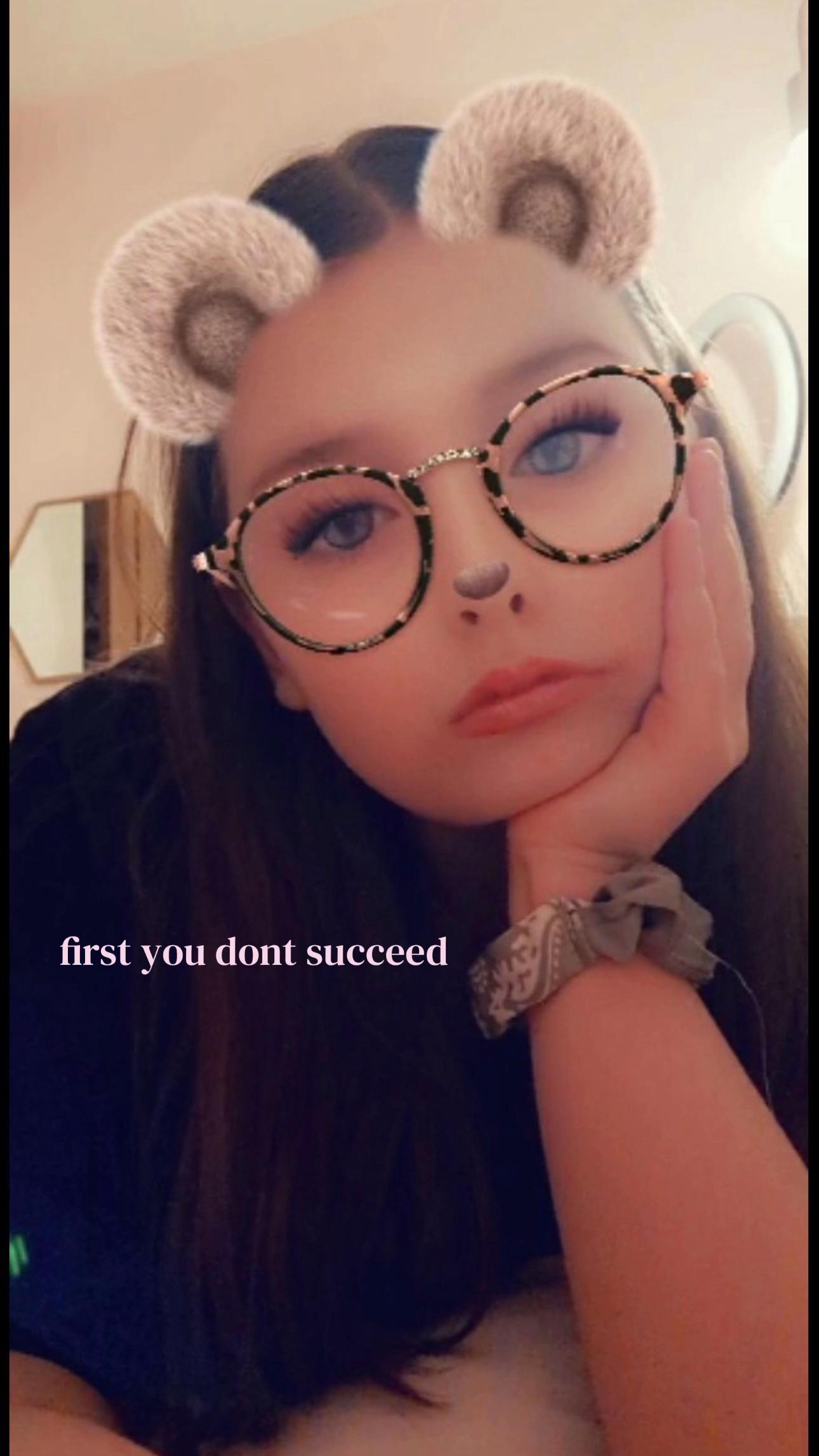 @𝐛𝐞𝐥𝐥𝐚ꨄ