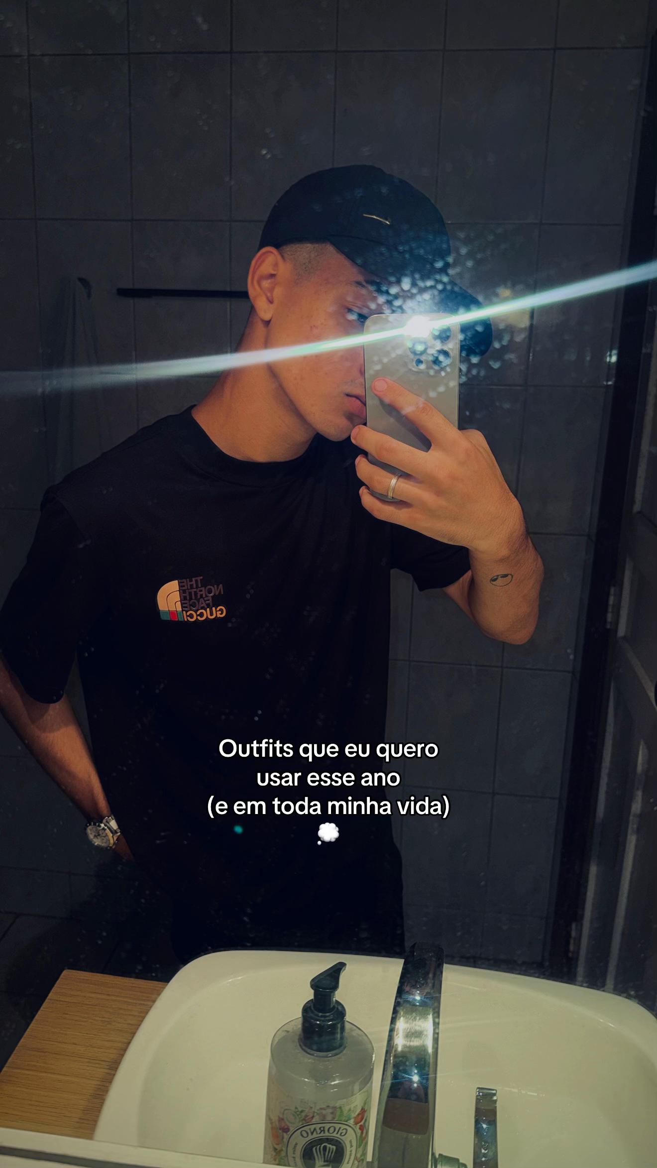 @Boy 🍀