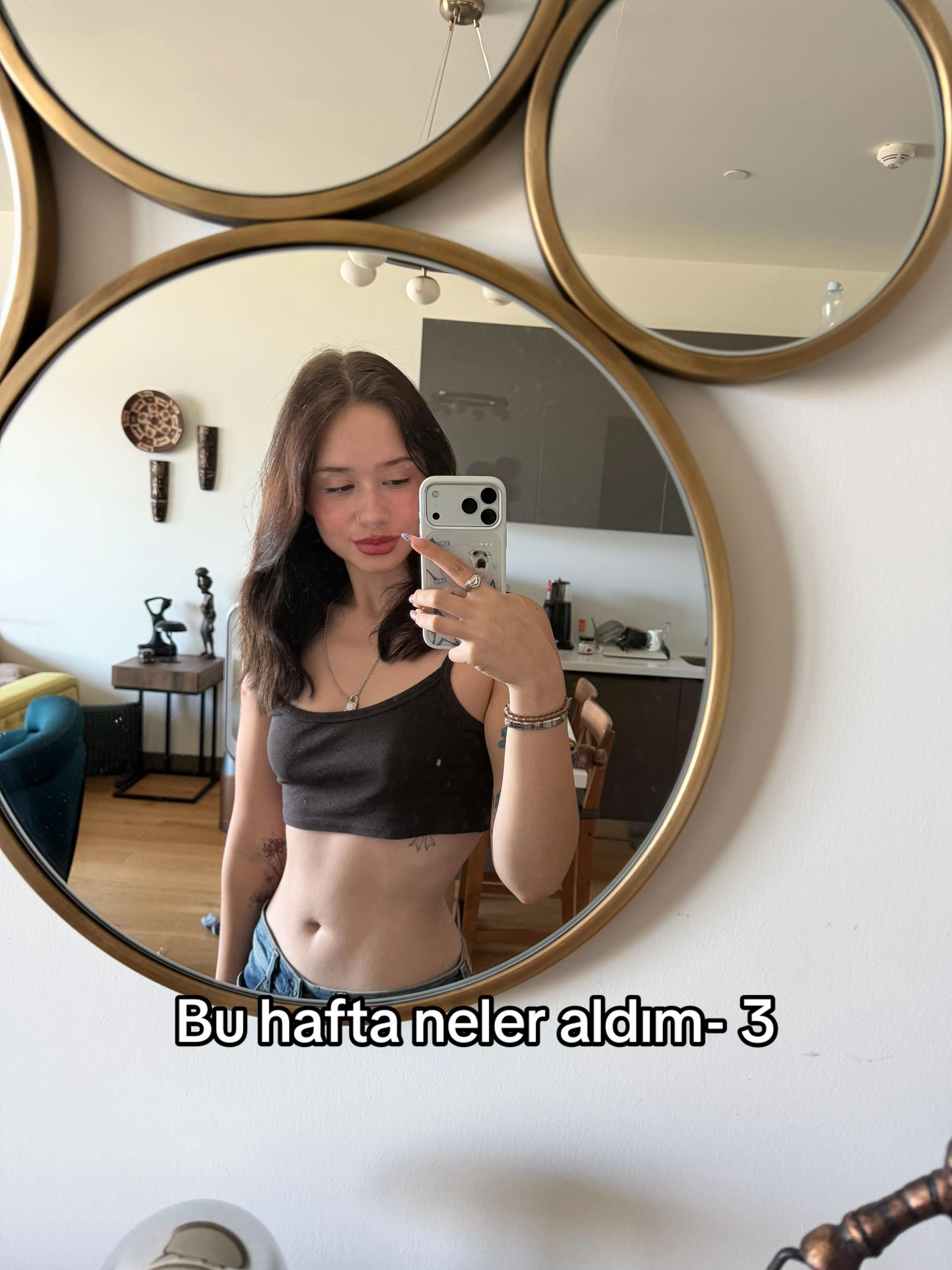 @Mina