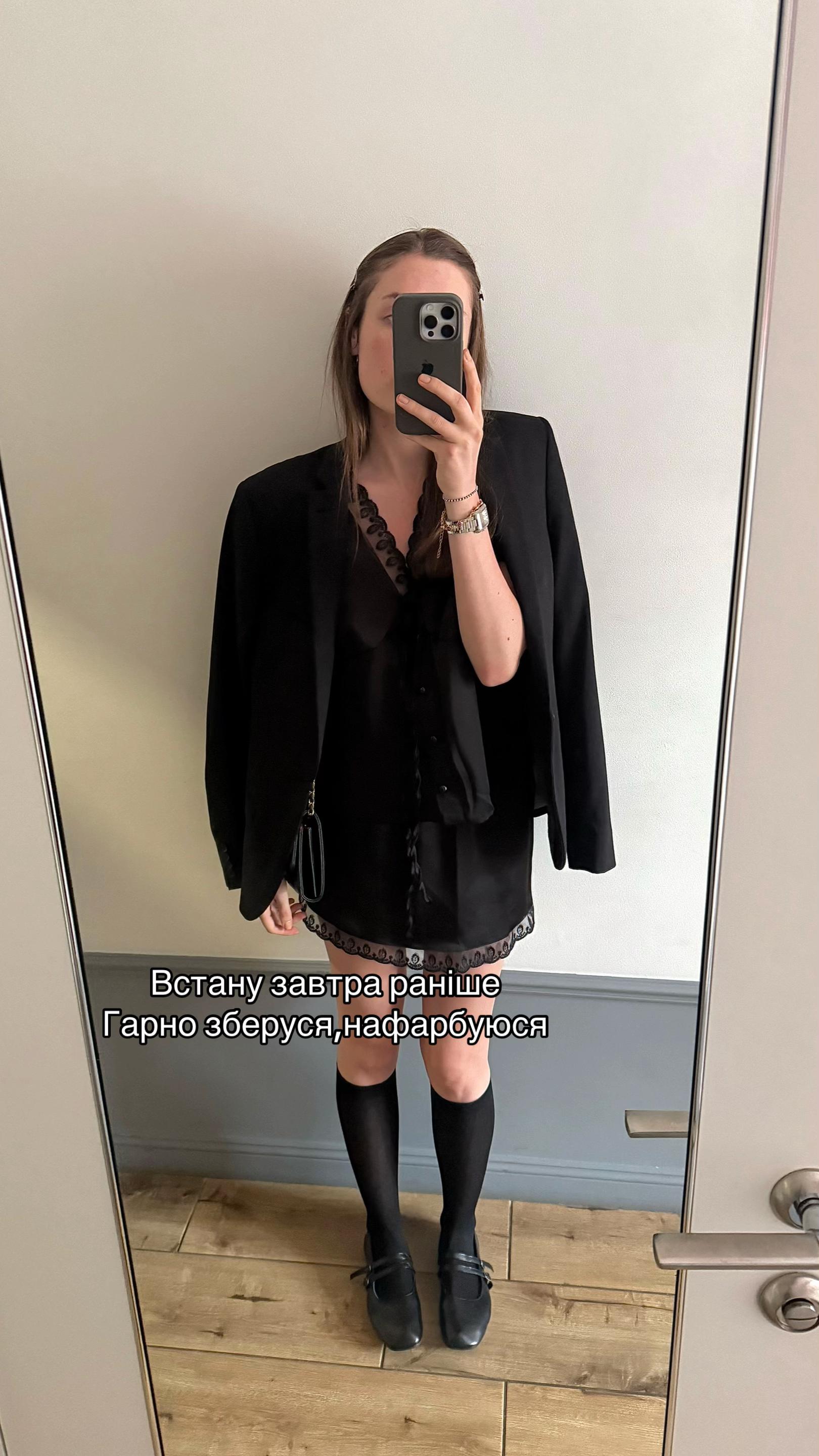 @jullia