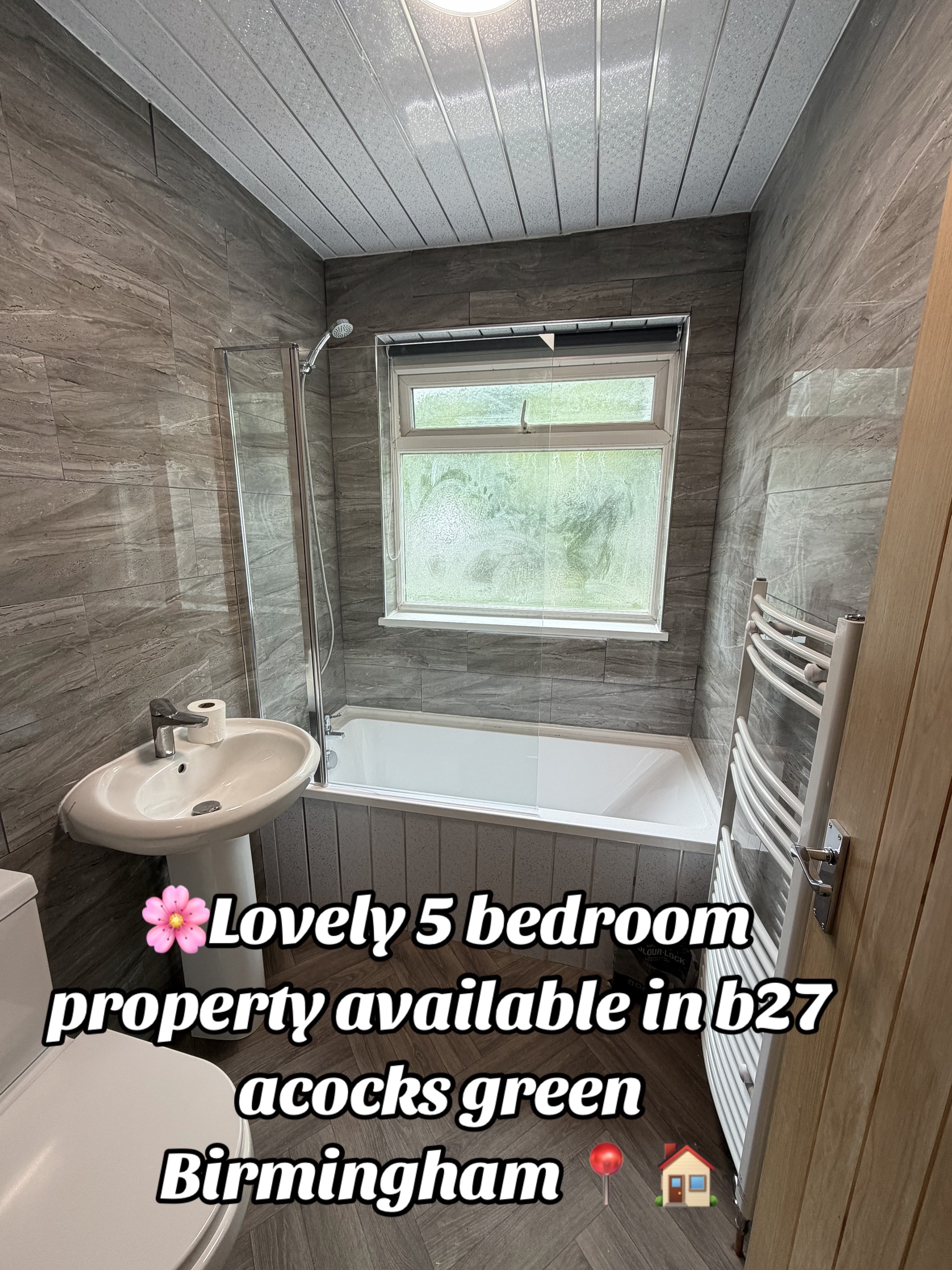 @universalrooms1