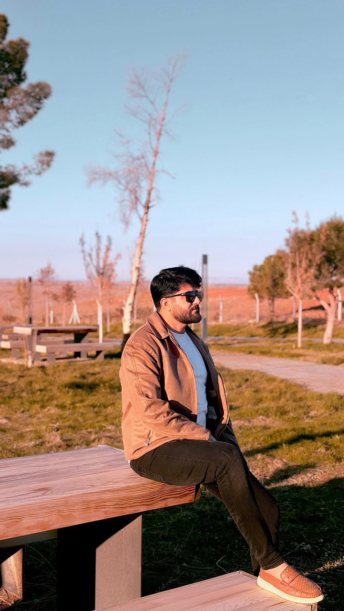 @AYAZ