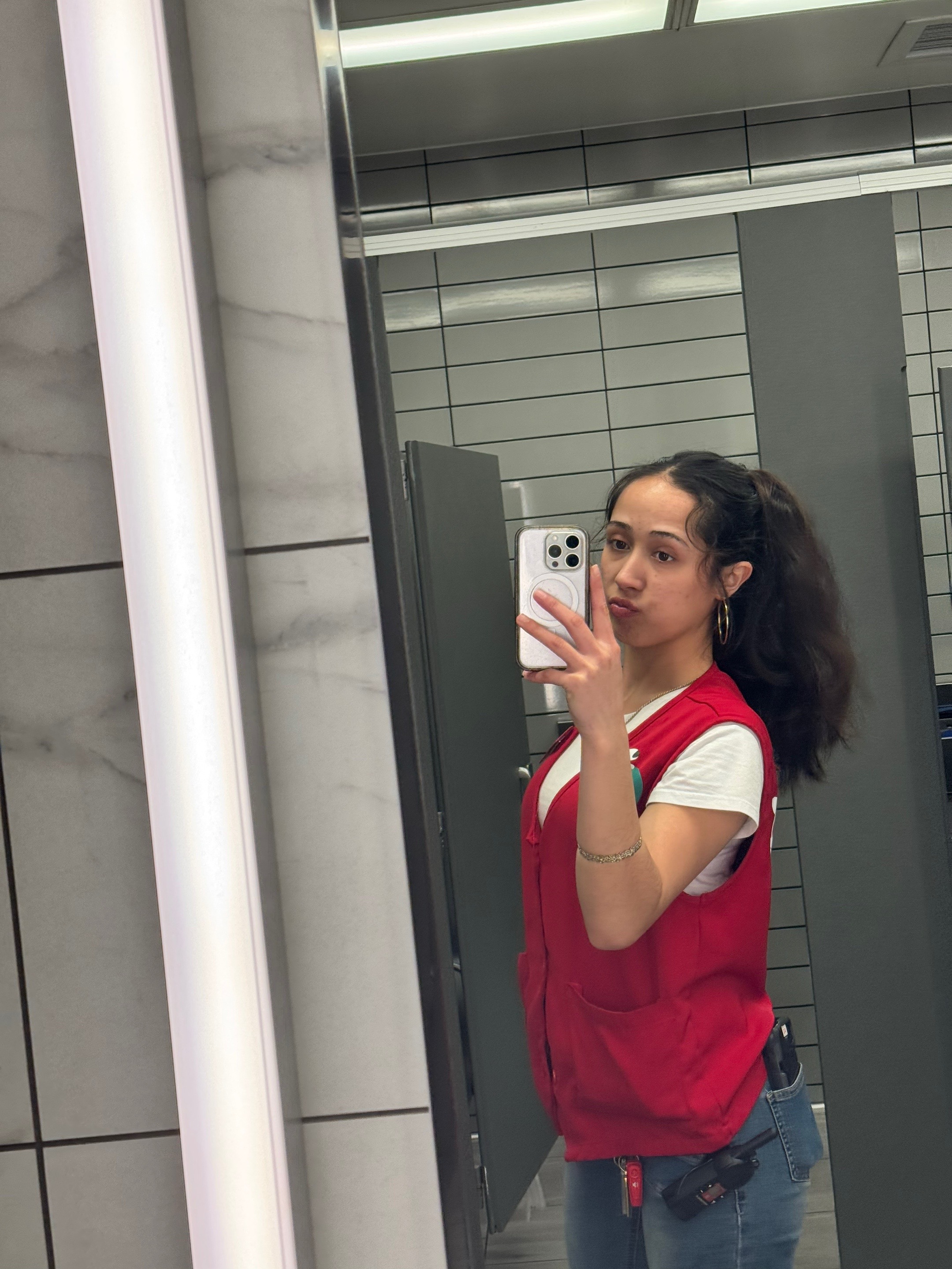 @kaikai