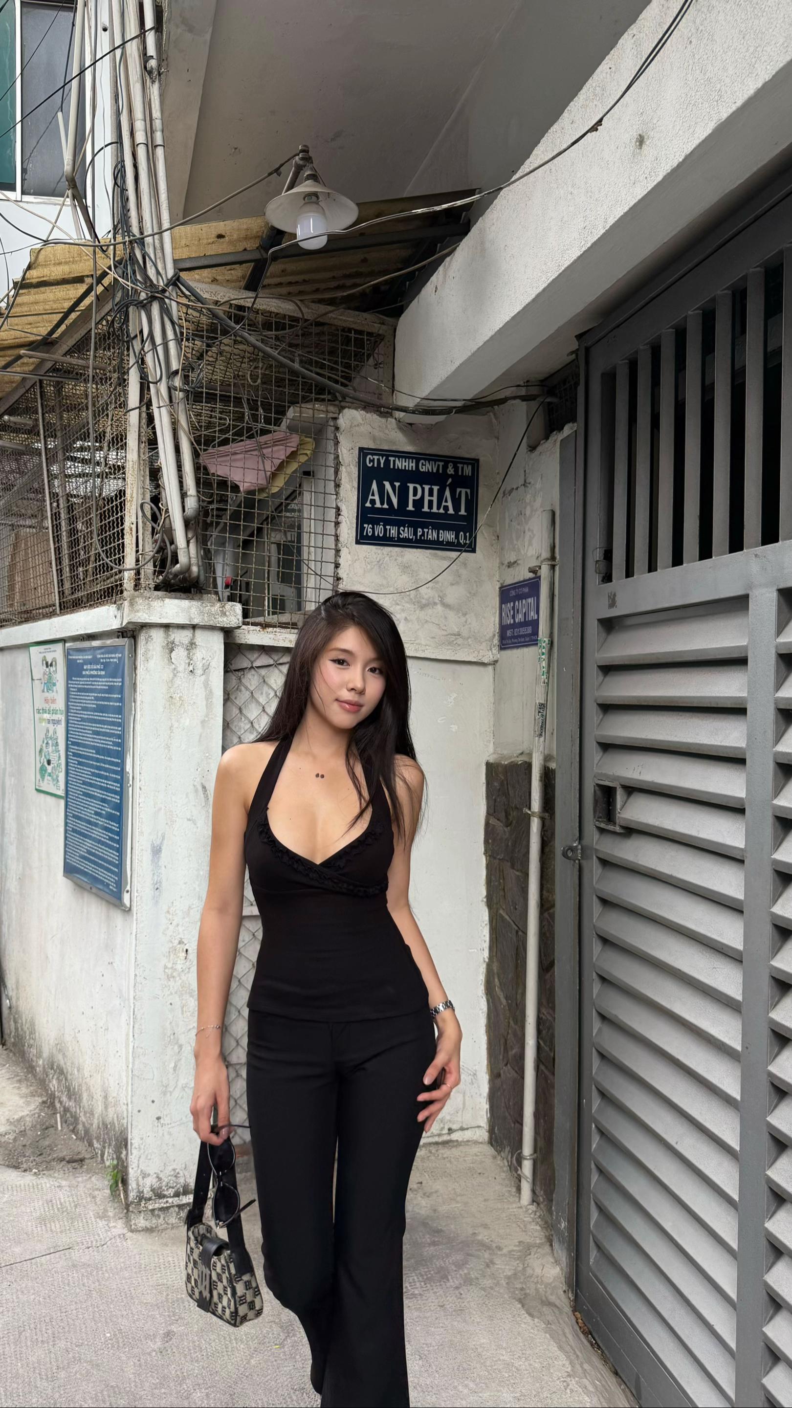 @Ngo Thi Diem Quynh