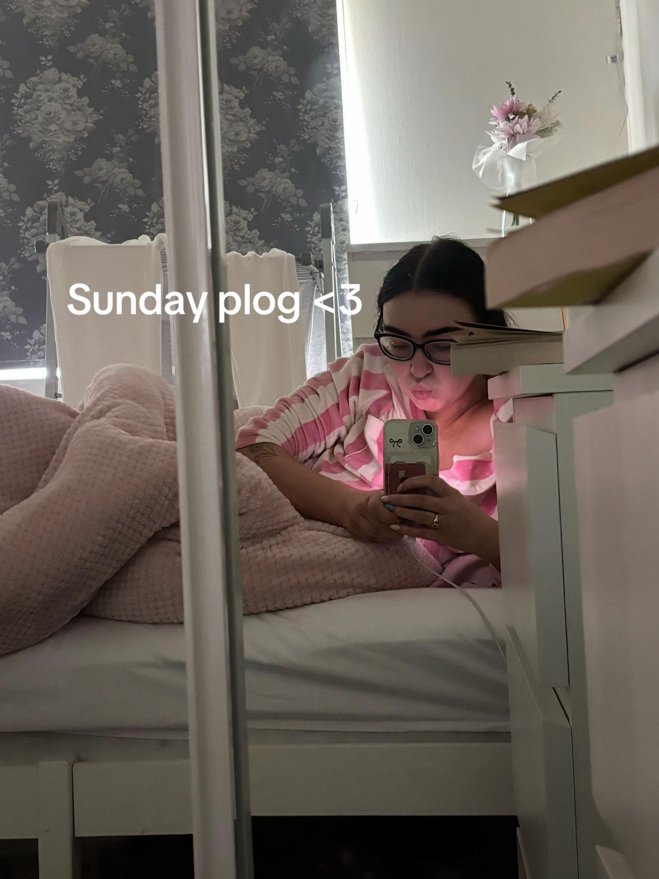 @nicoleloadeon