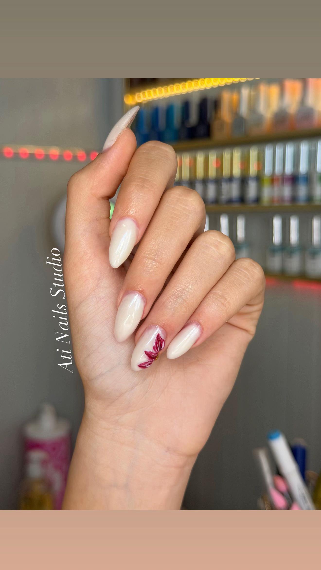 @Ati Nails Studio