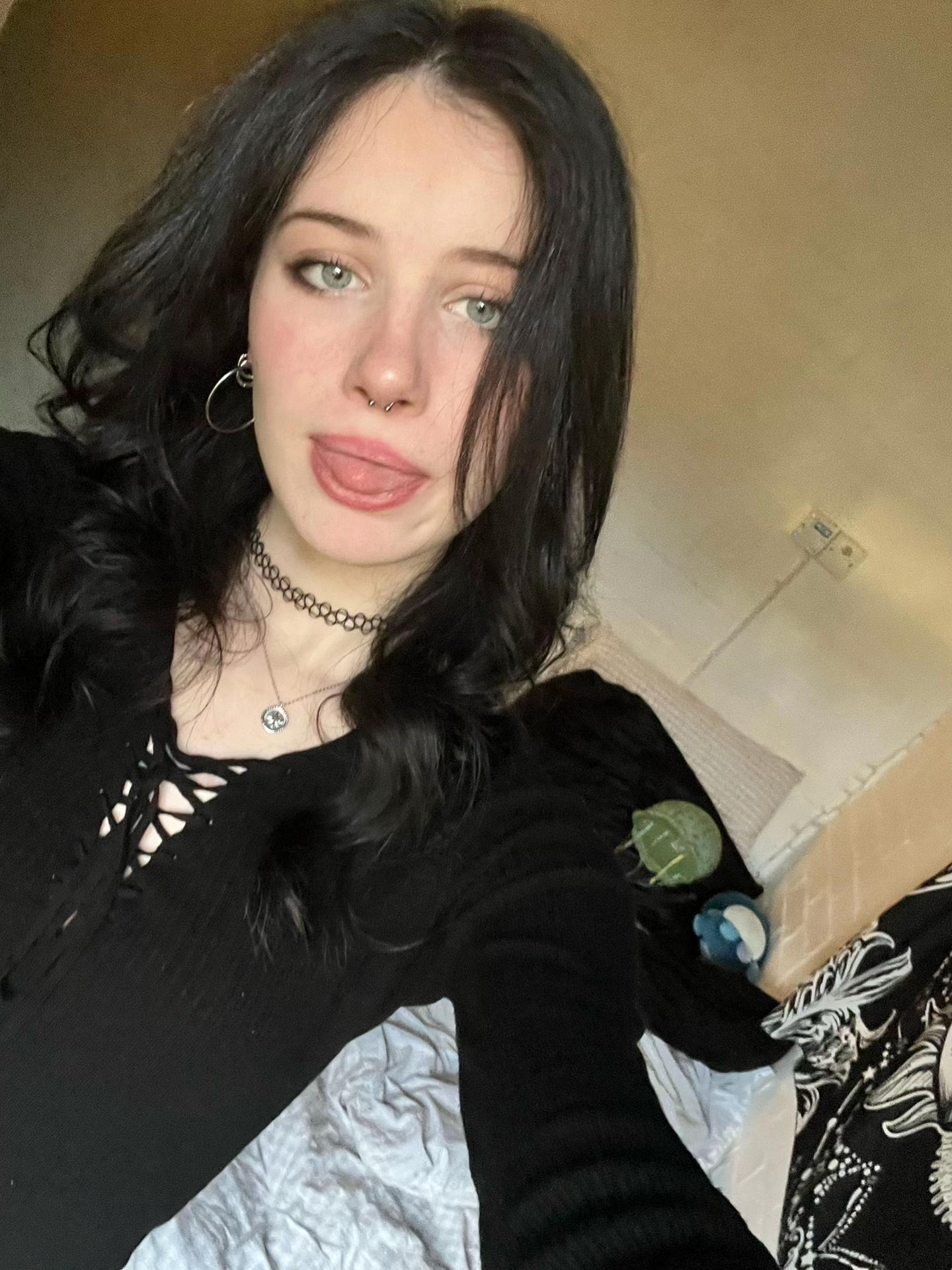@Jennifer 🕷