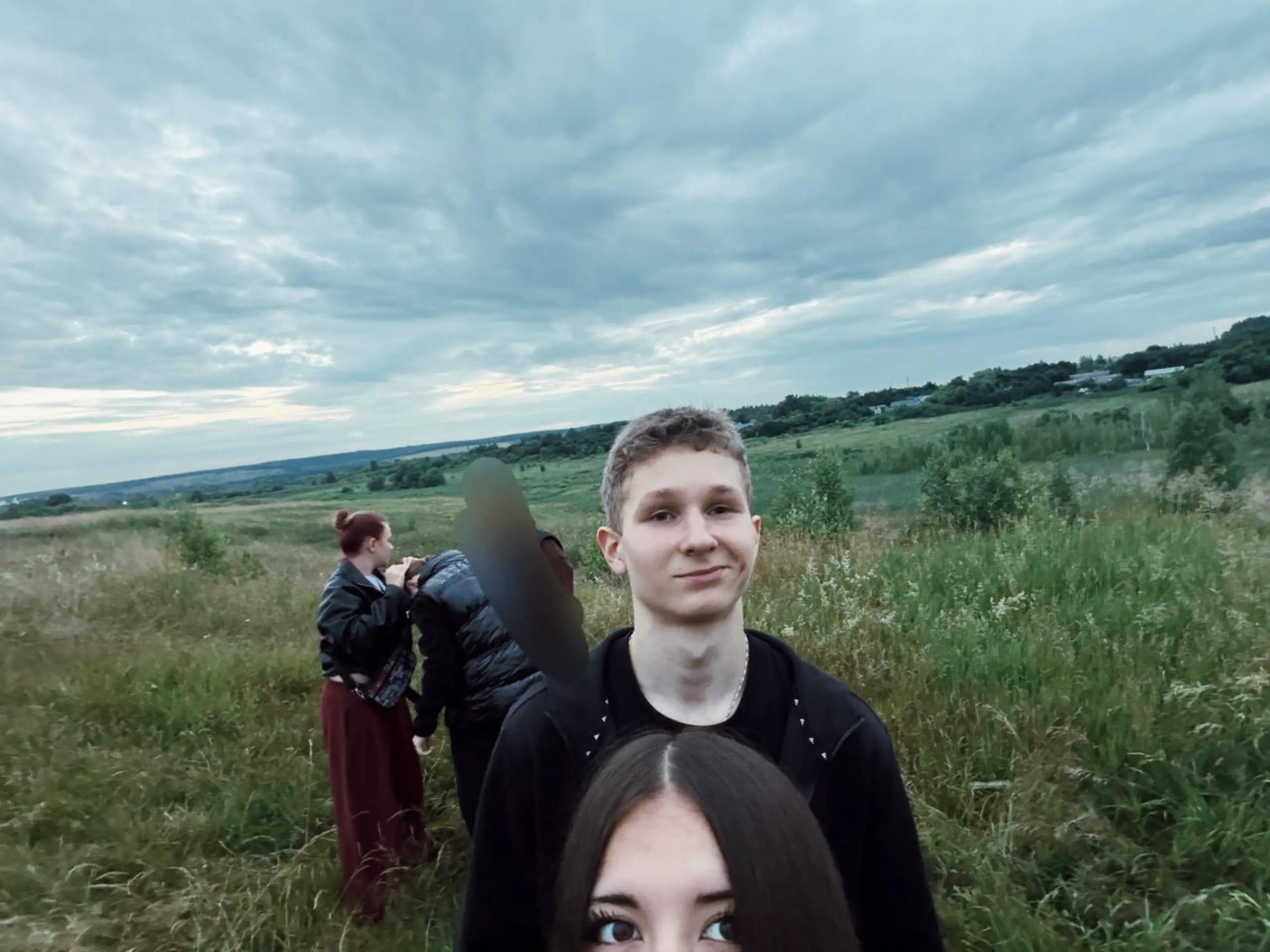 @варя