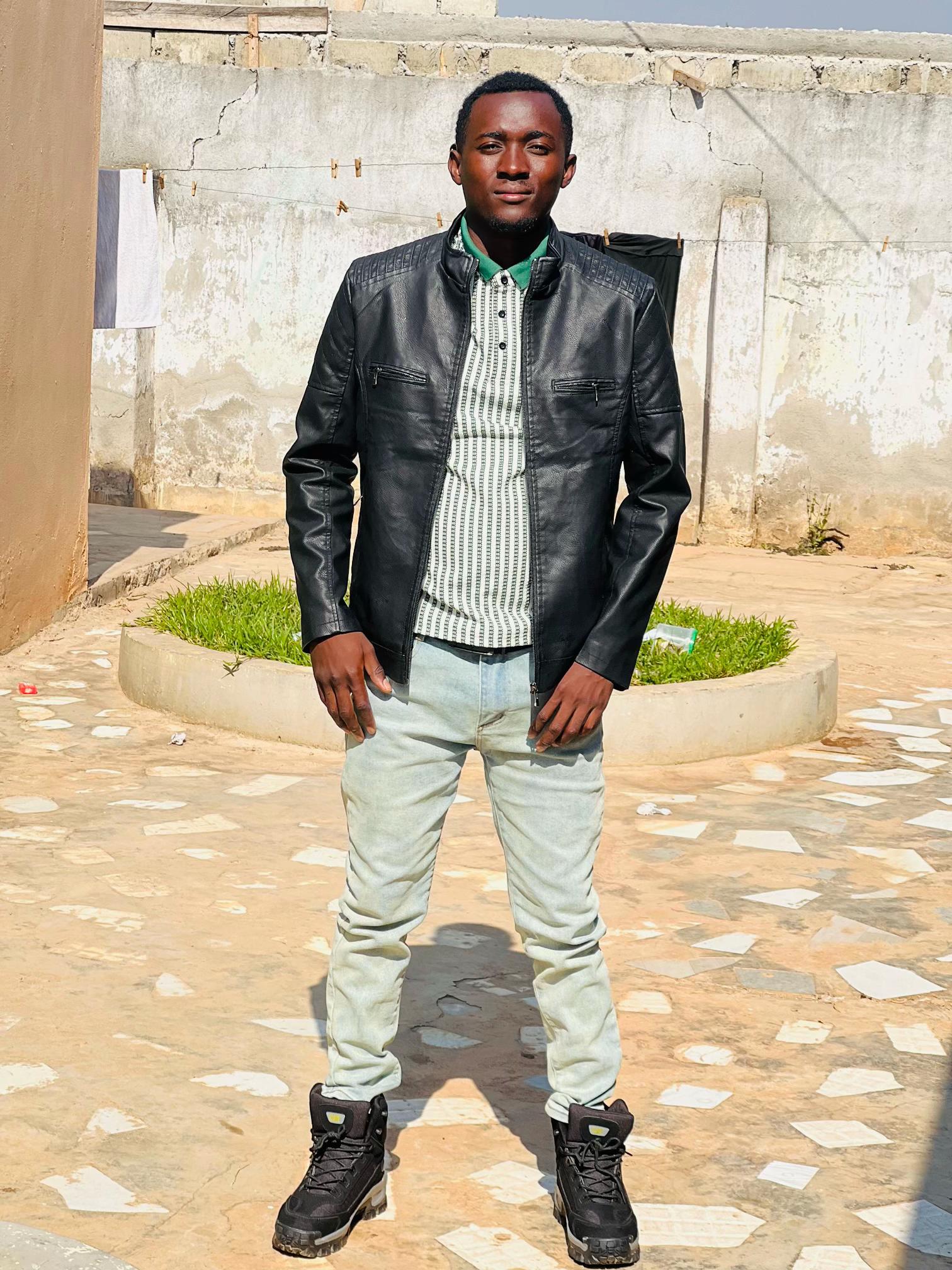 @Zed Mariarosa 🇿🇲
