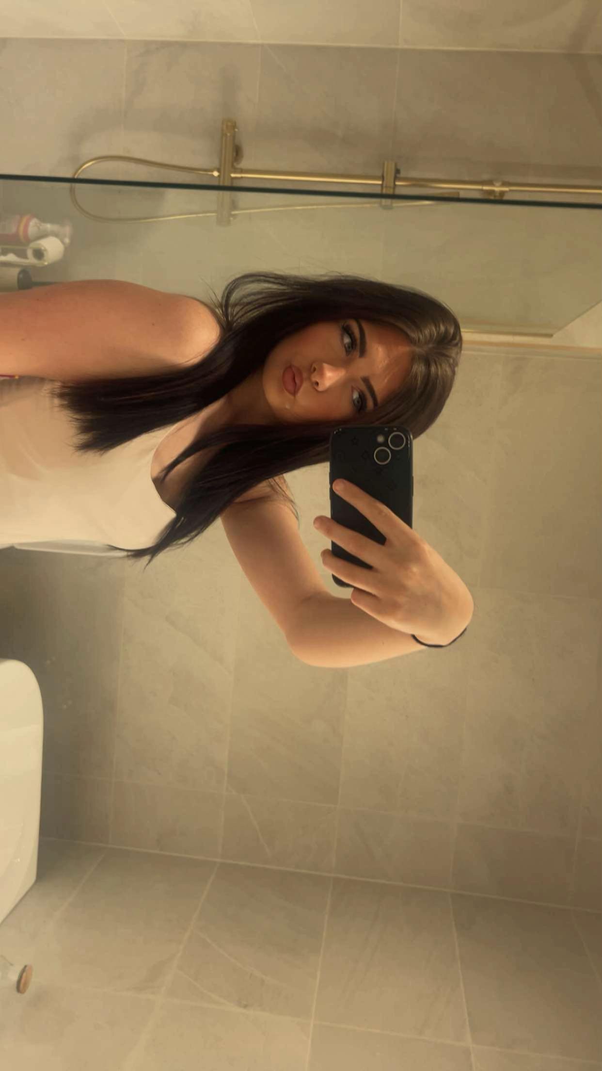 @olivia-leigh x