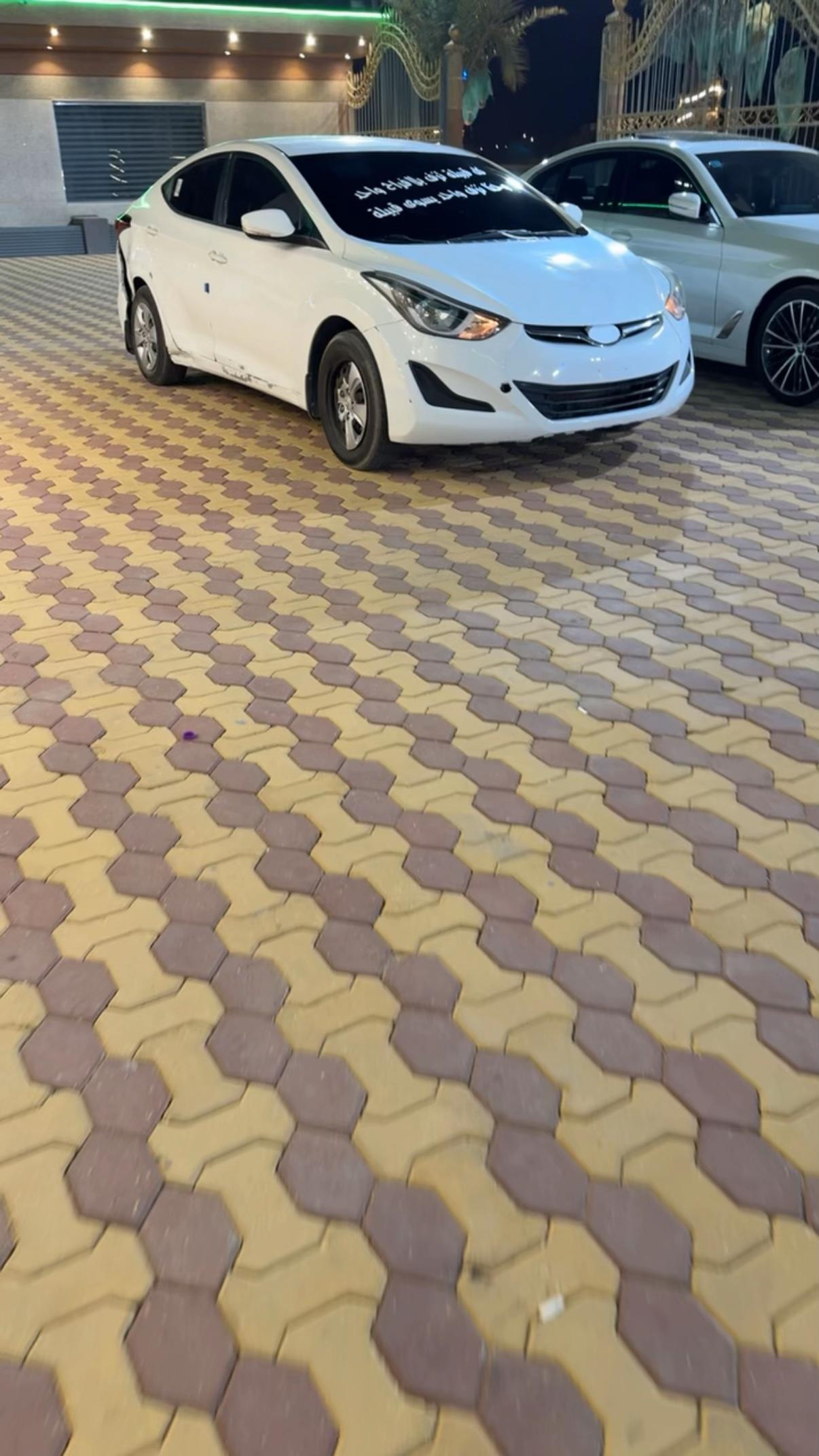 @🪡