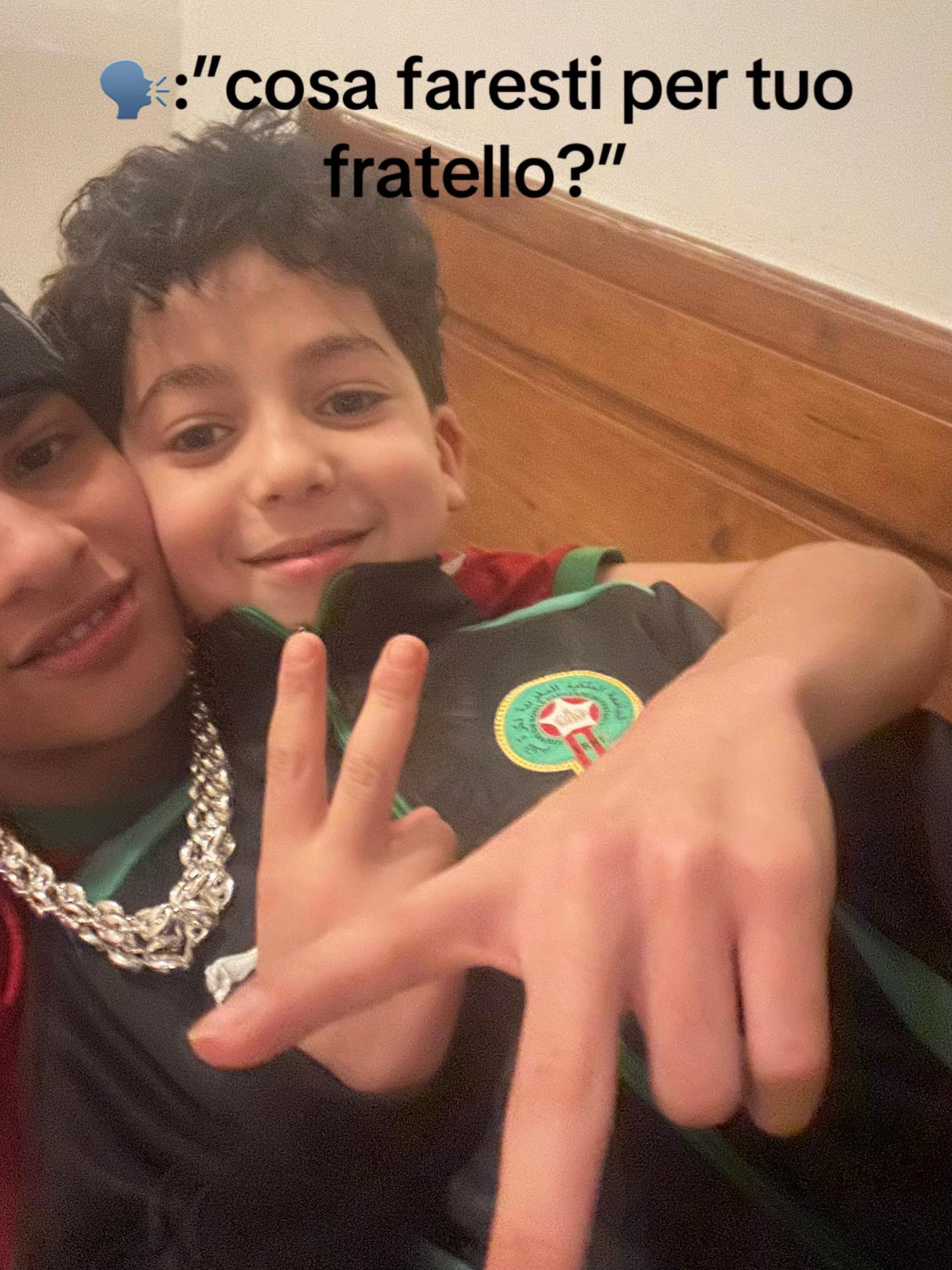@walloma_