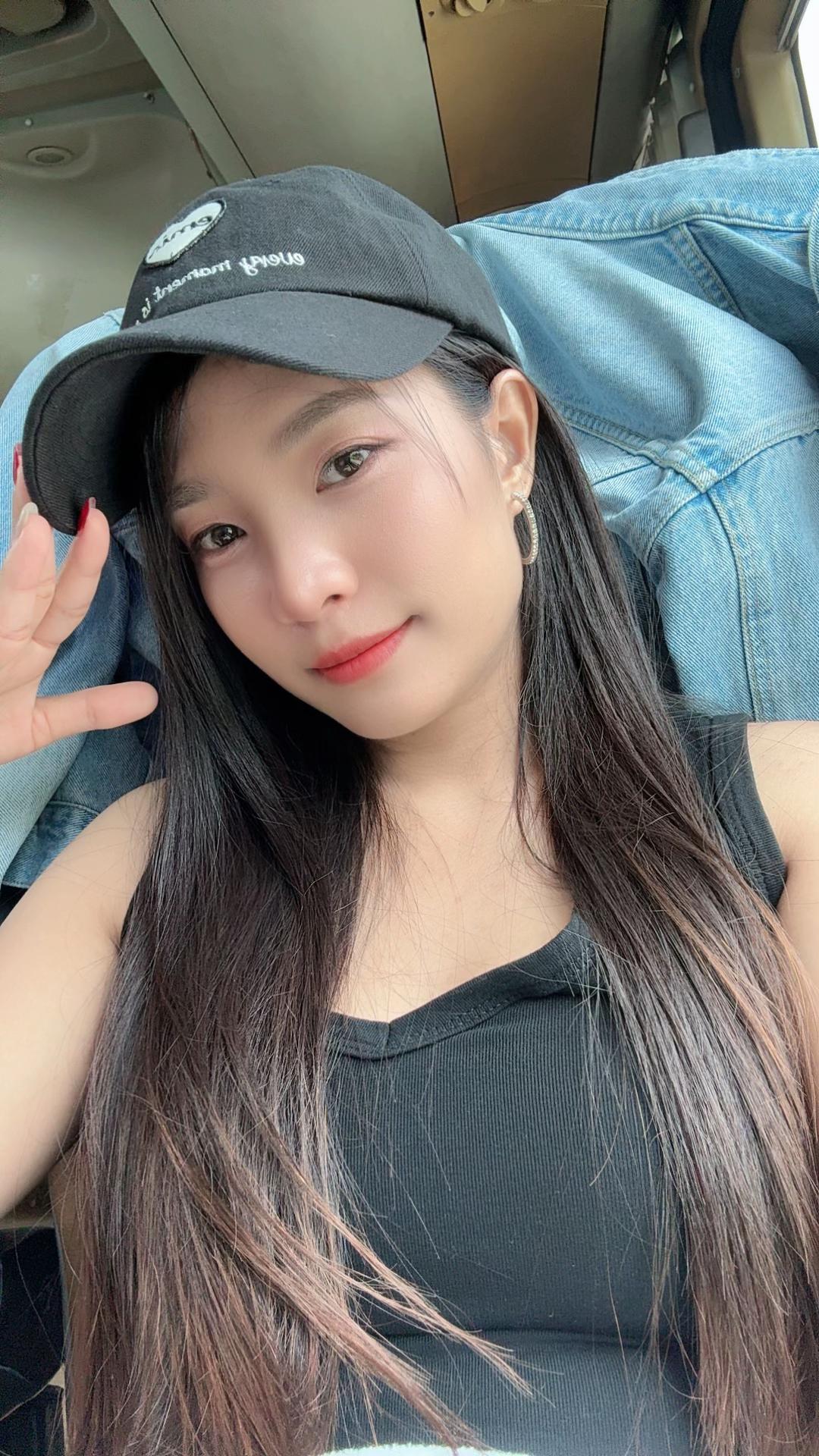 @𝗔uиgαuиg💫