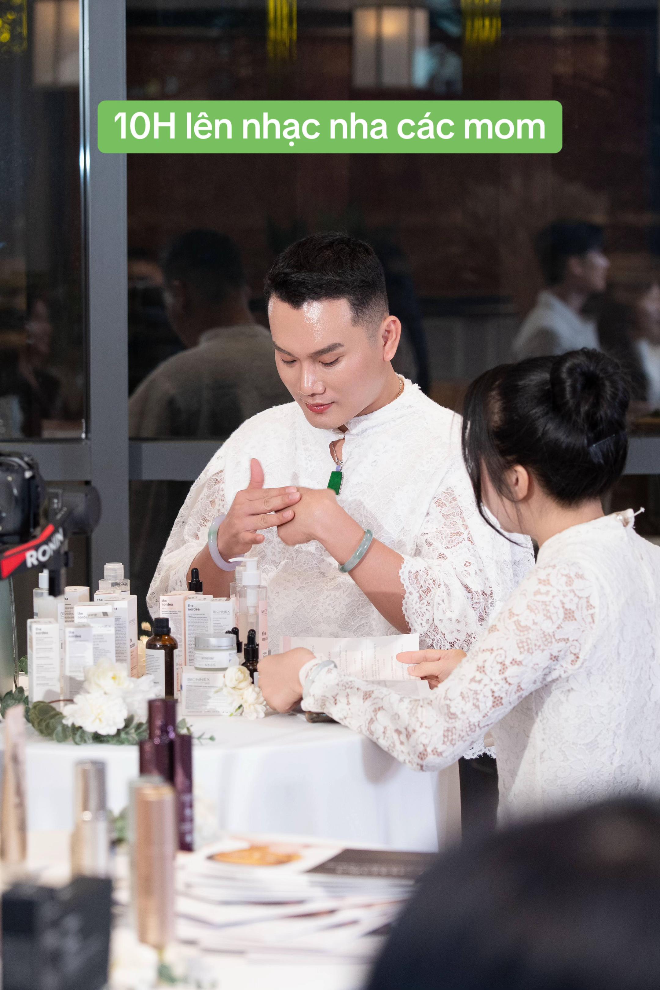 @Cô Học Chăm Da