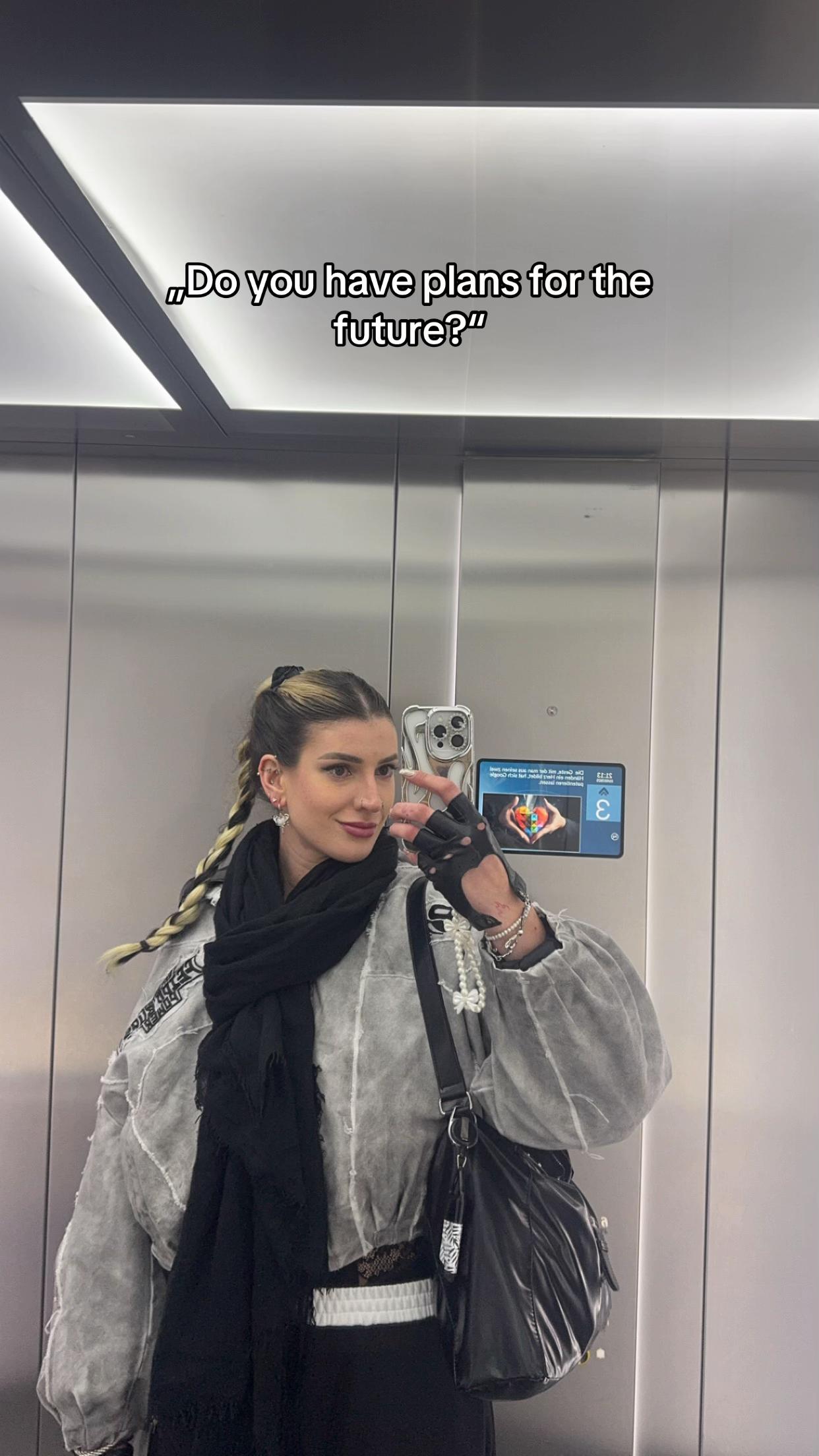 @𝕽𝖎𝖆 🪩