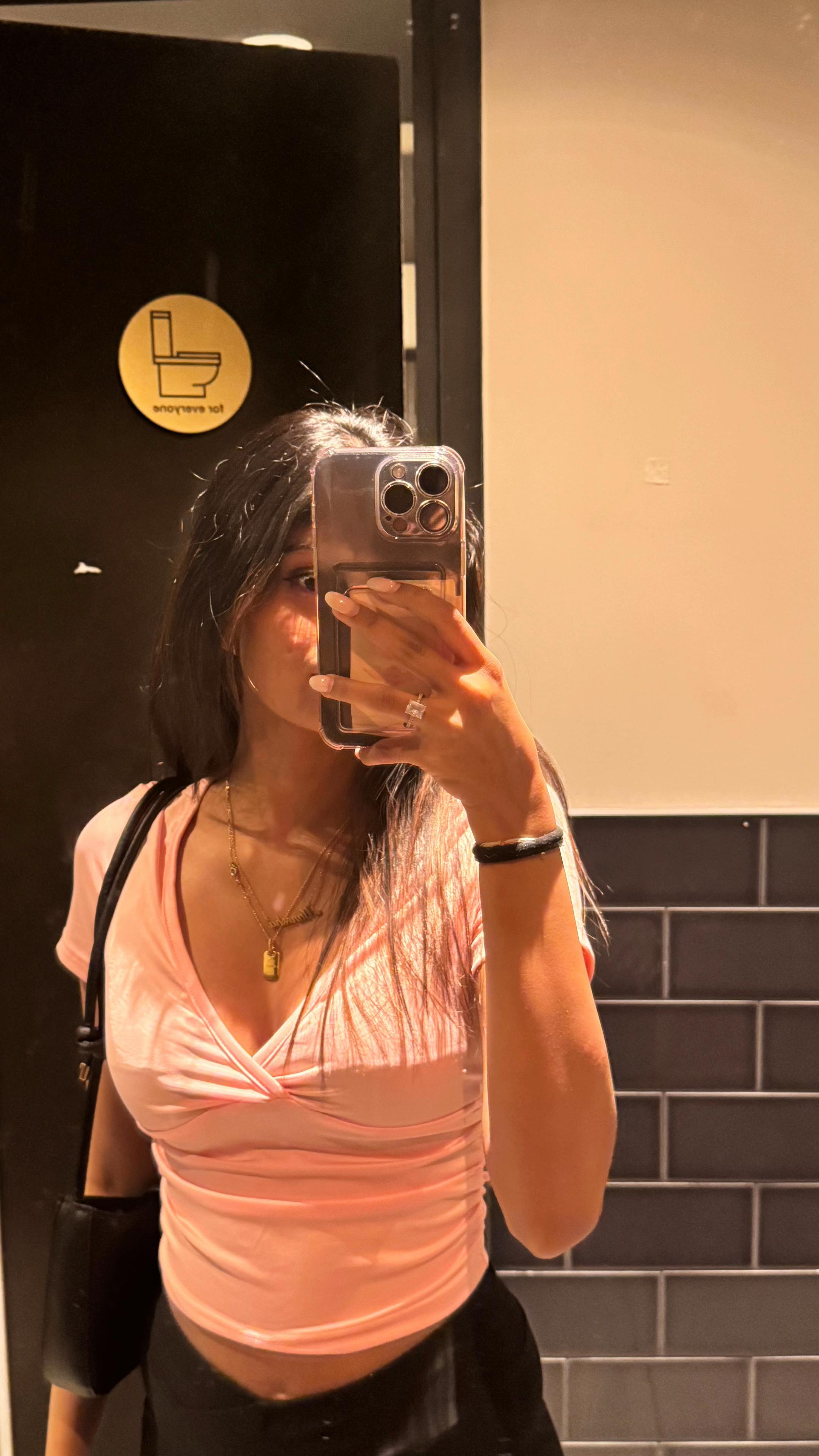 @_nesha.ii