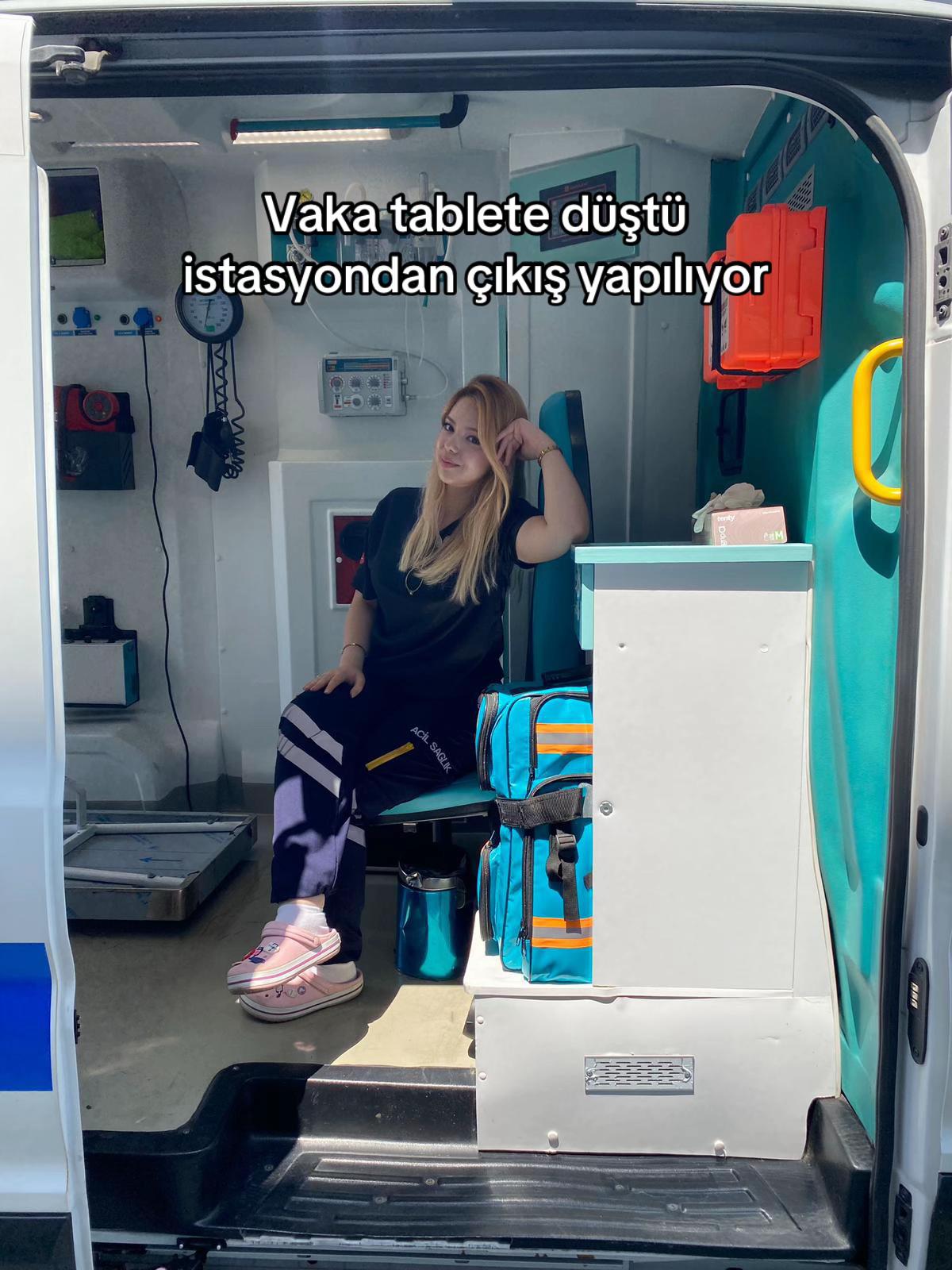 @d3