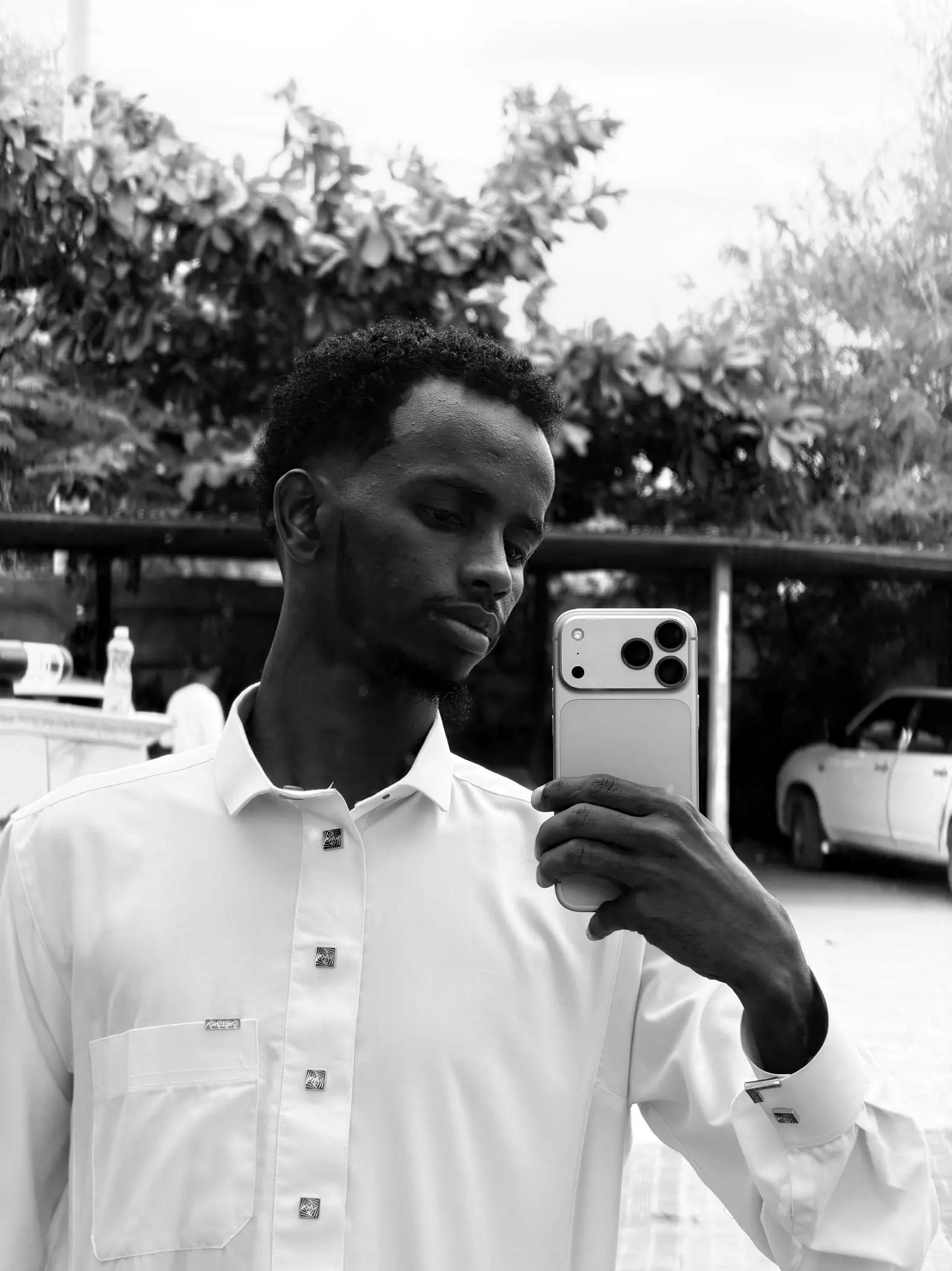 @Abdikhani 17❤️🩹❤️❤️🔥🌹