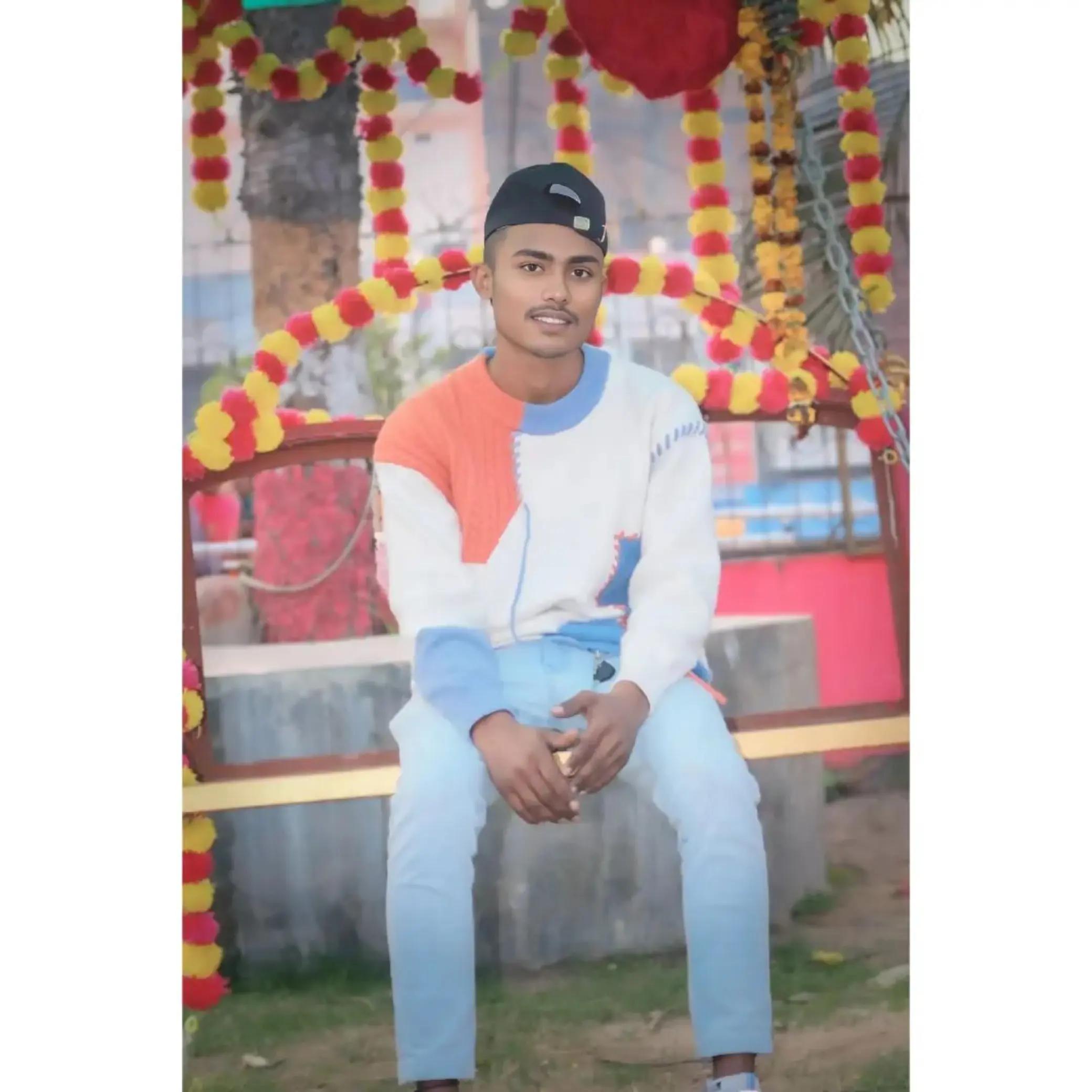 @❣️Bhojpuriya_Xaura⚡
