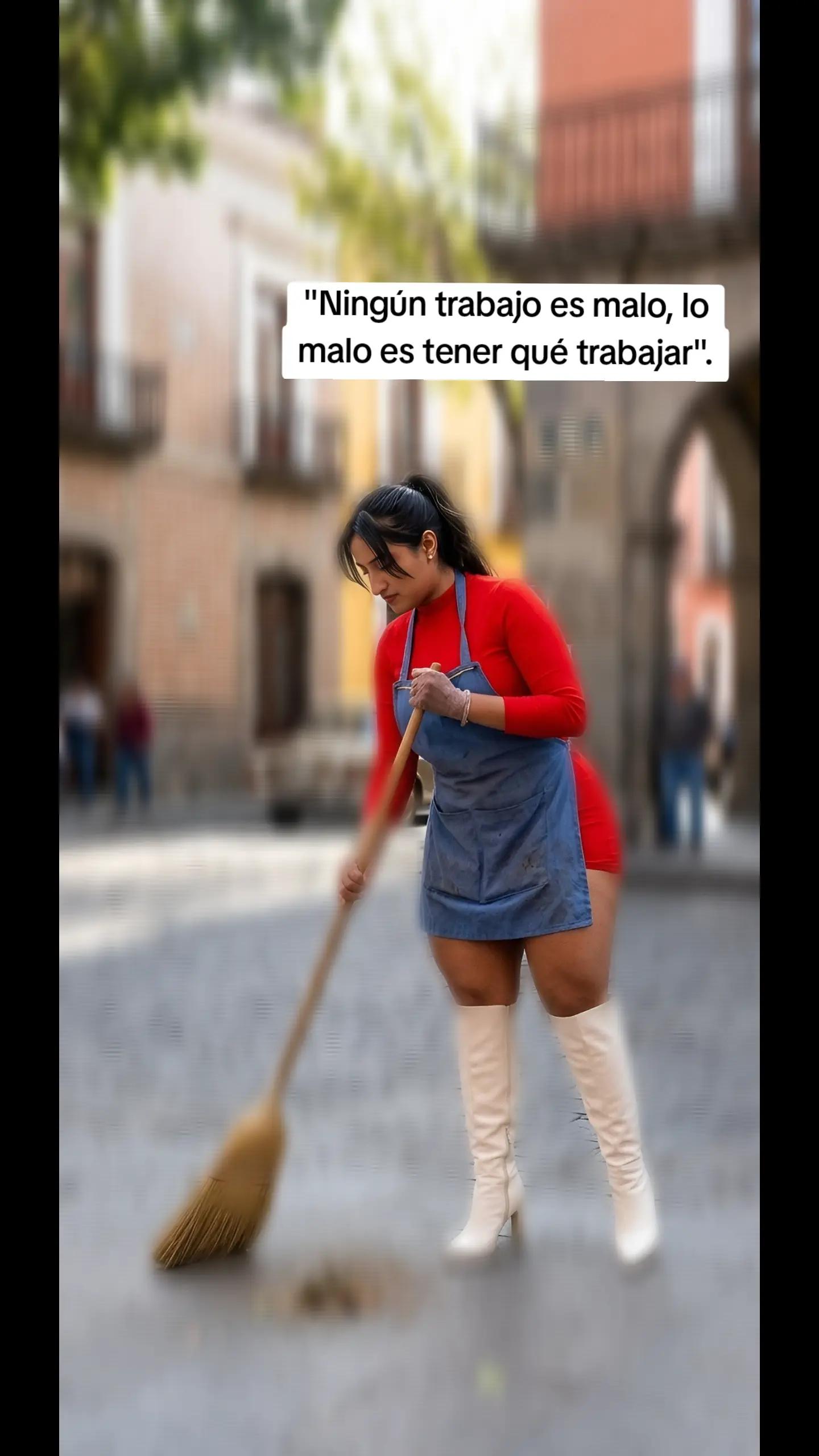 @Latinas