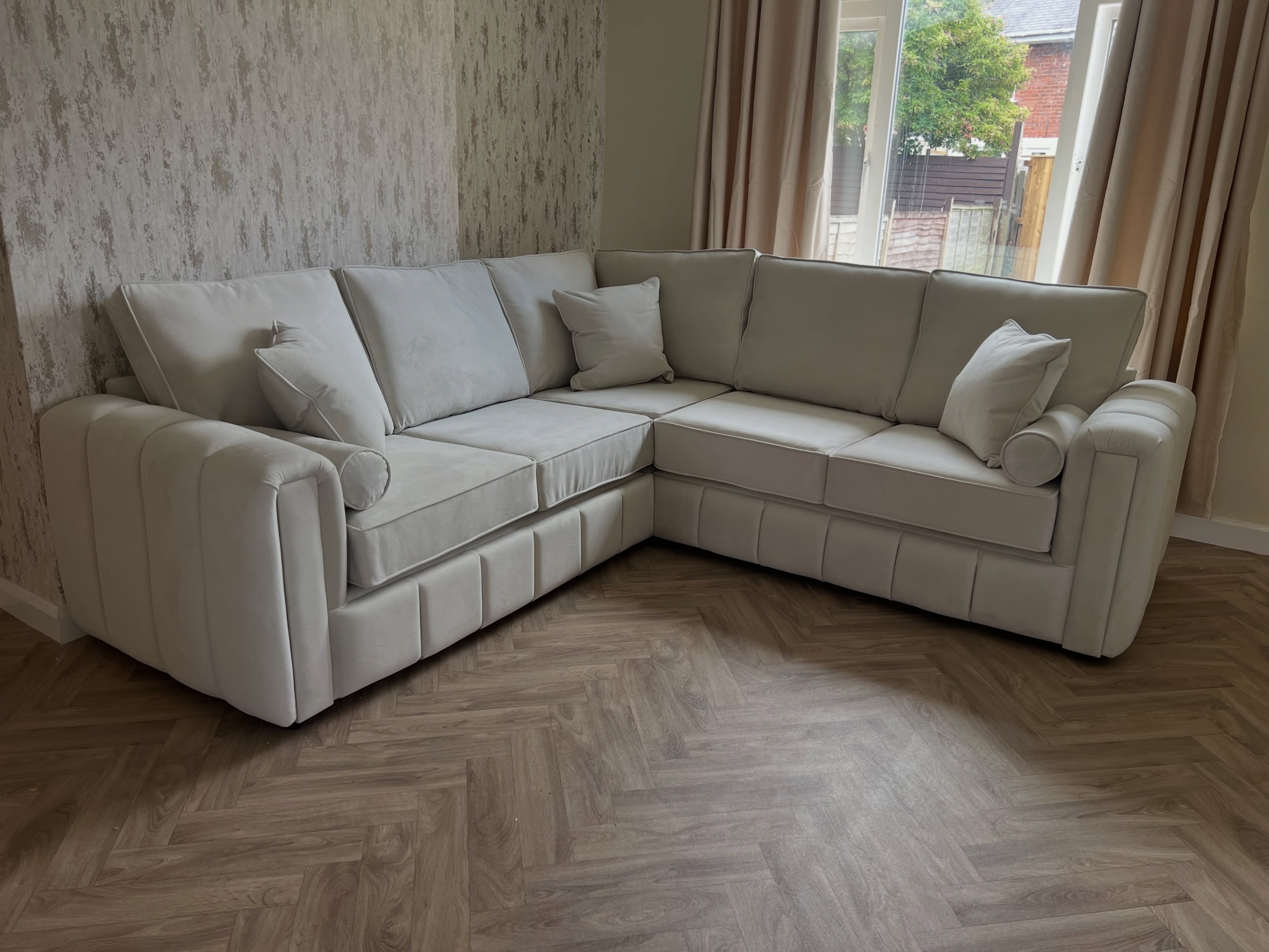 @Furniture Hub Uk