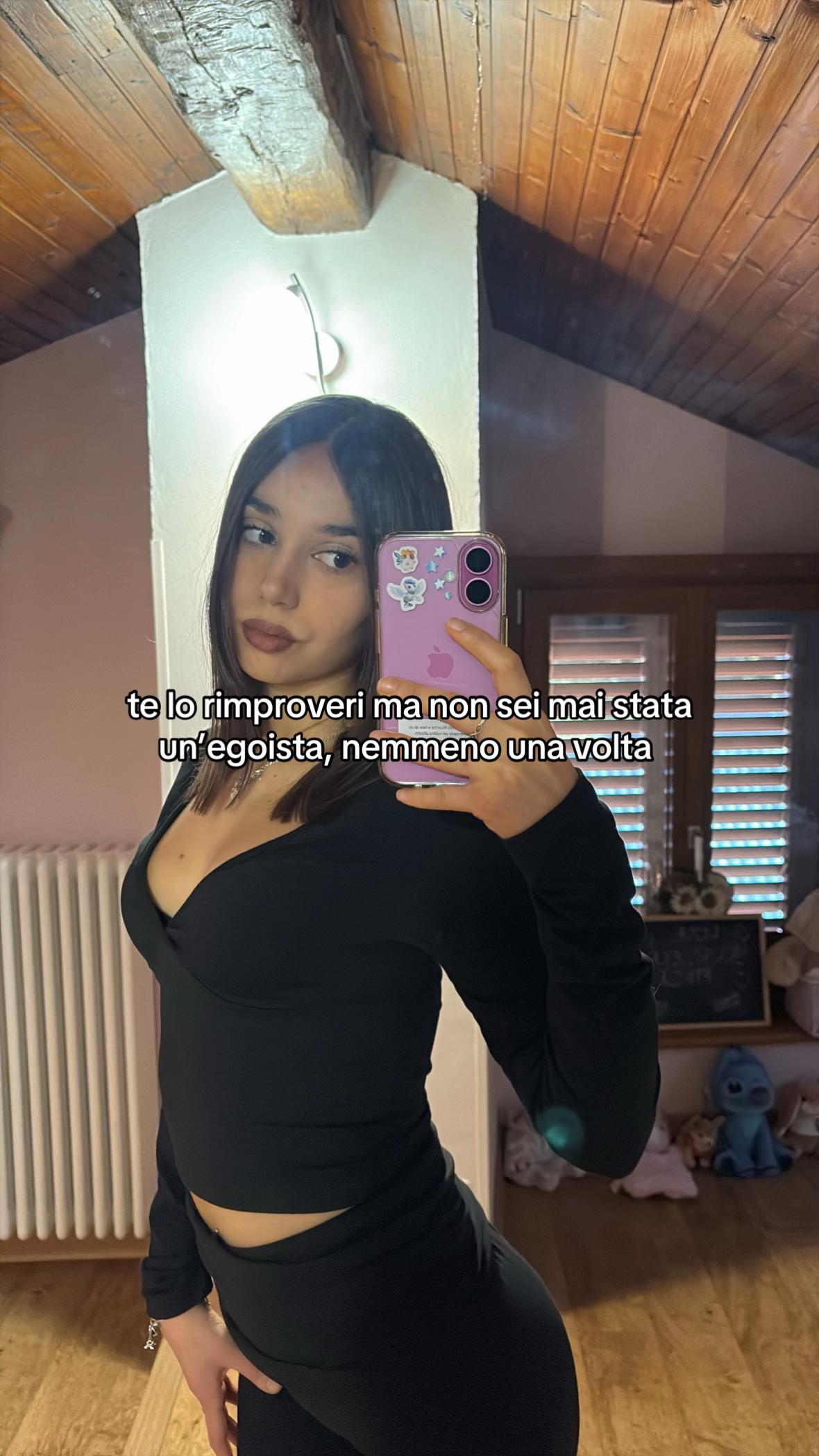 @Sara🥀