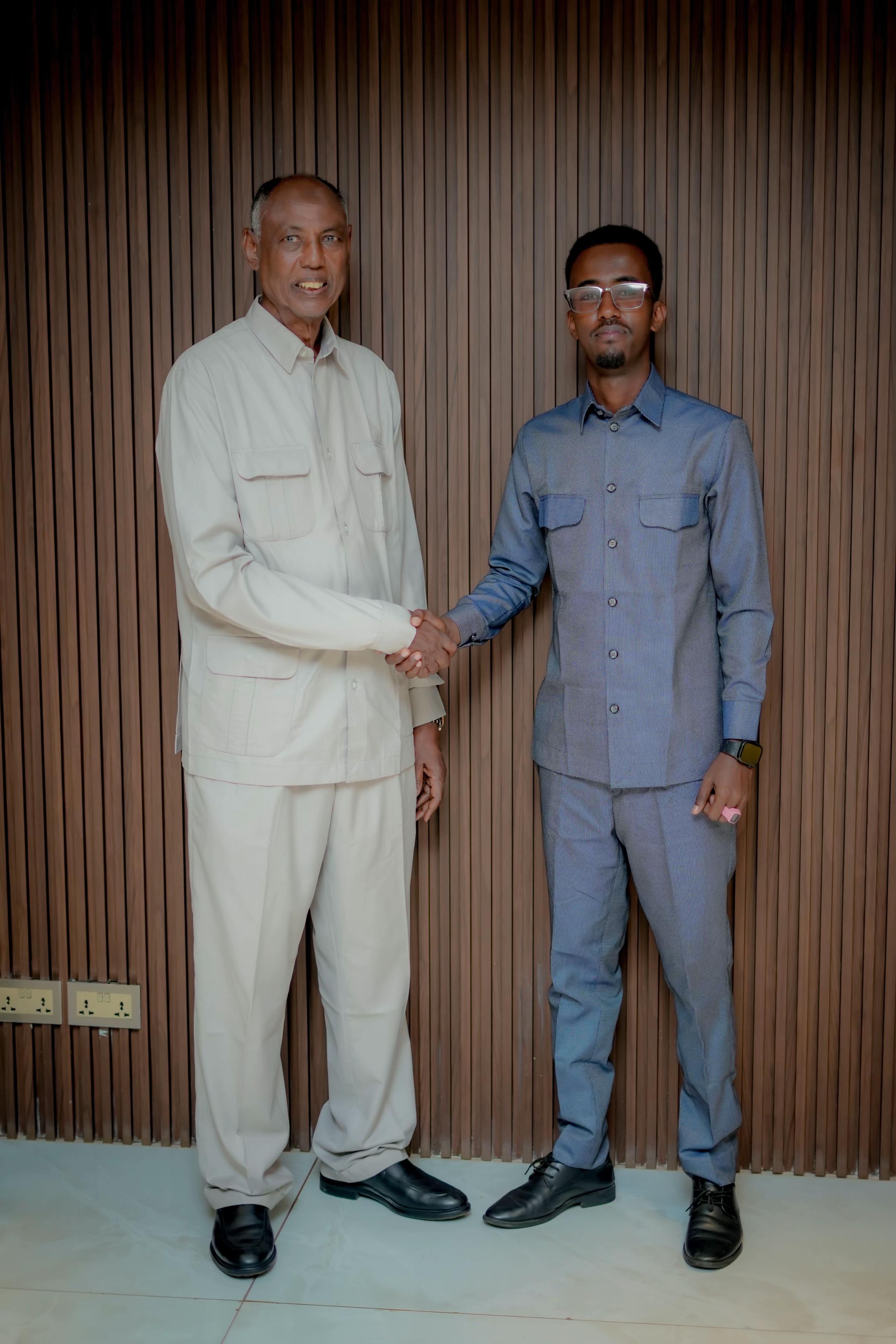 @Abdikani official ๐ธ๐ด