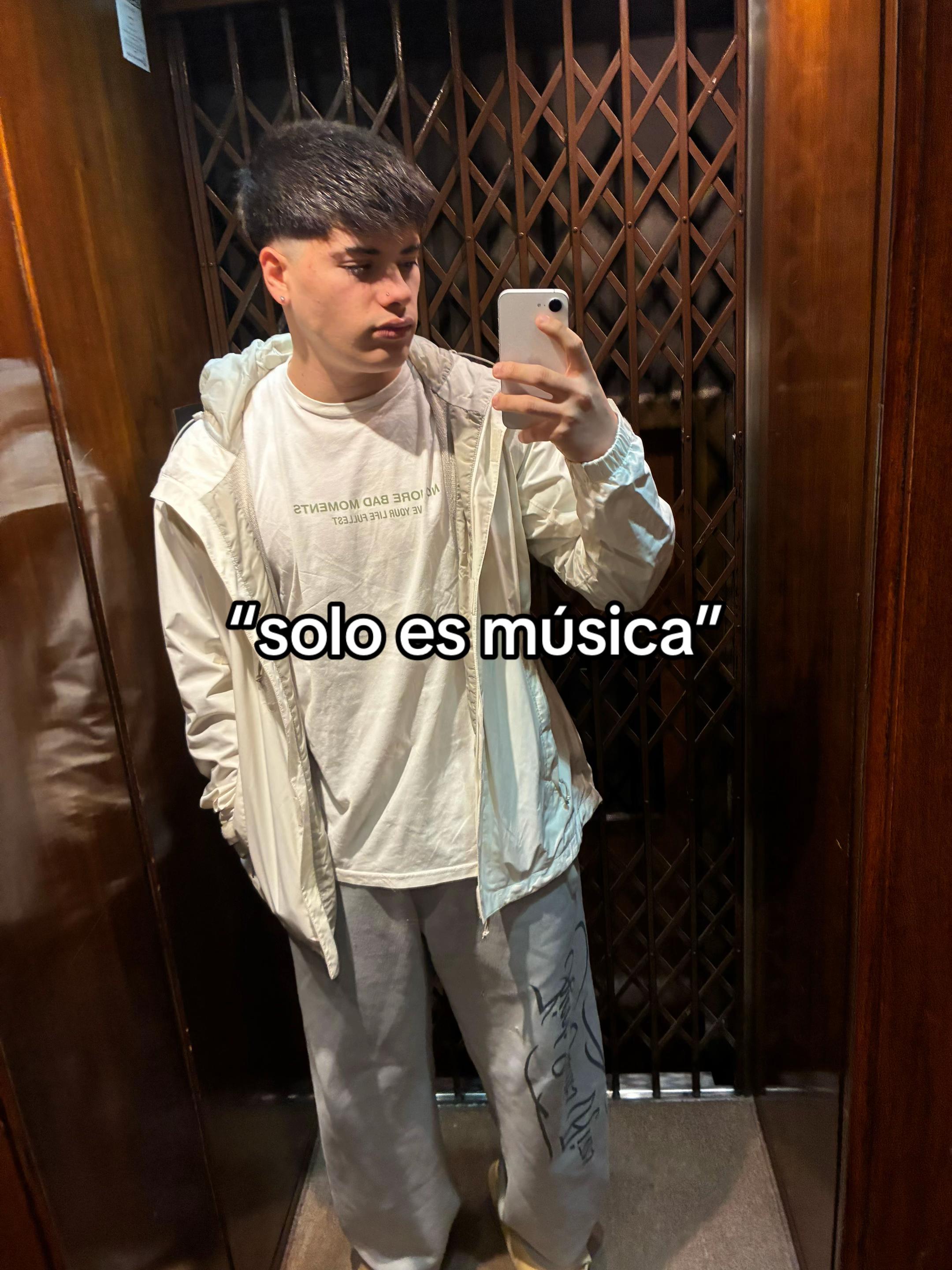 @peripalm.-