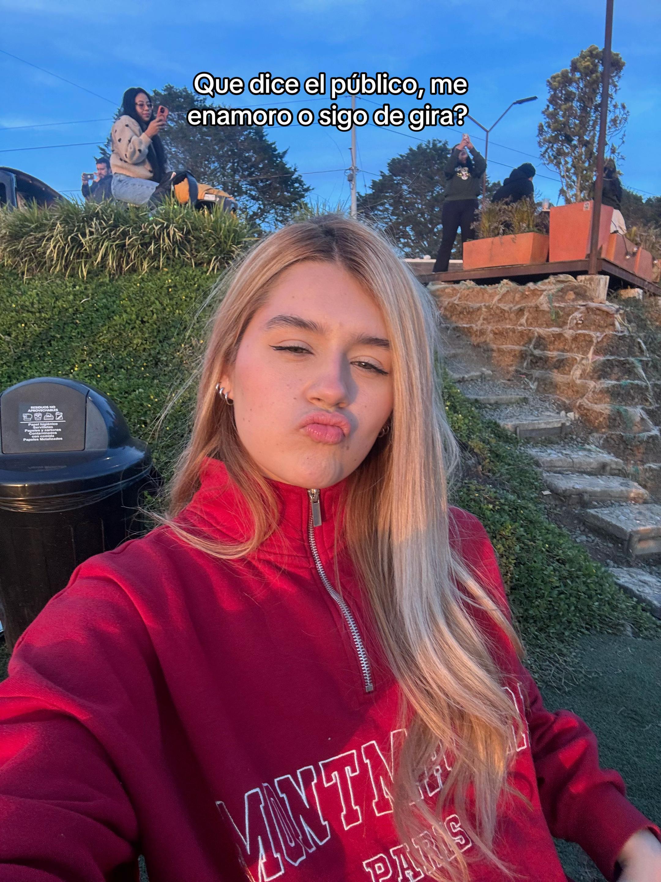 @Sof&iacute;a🦂
