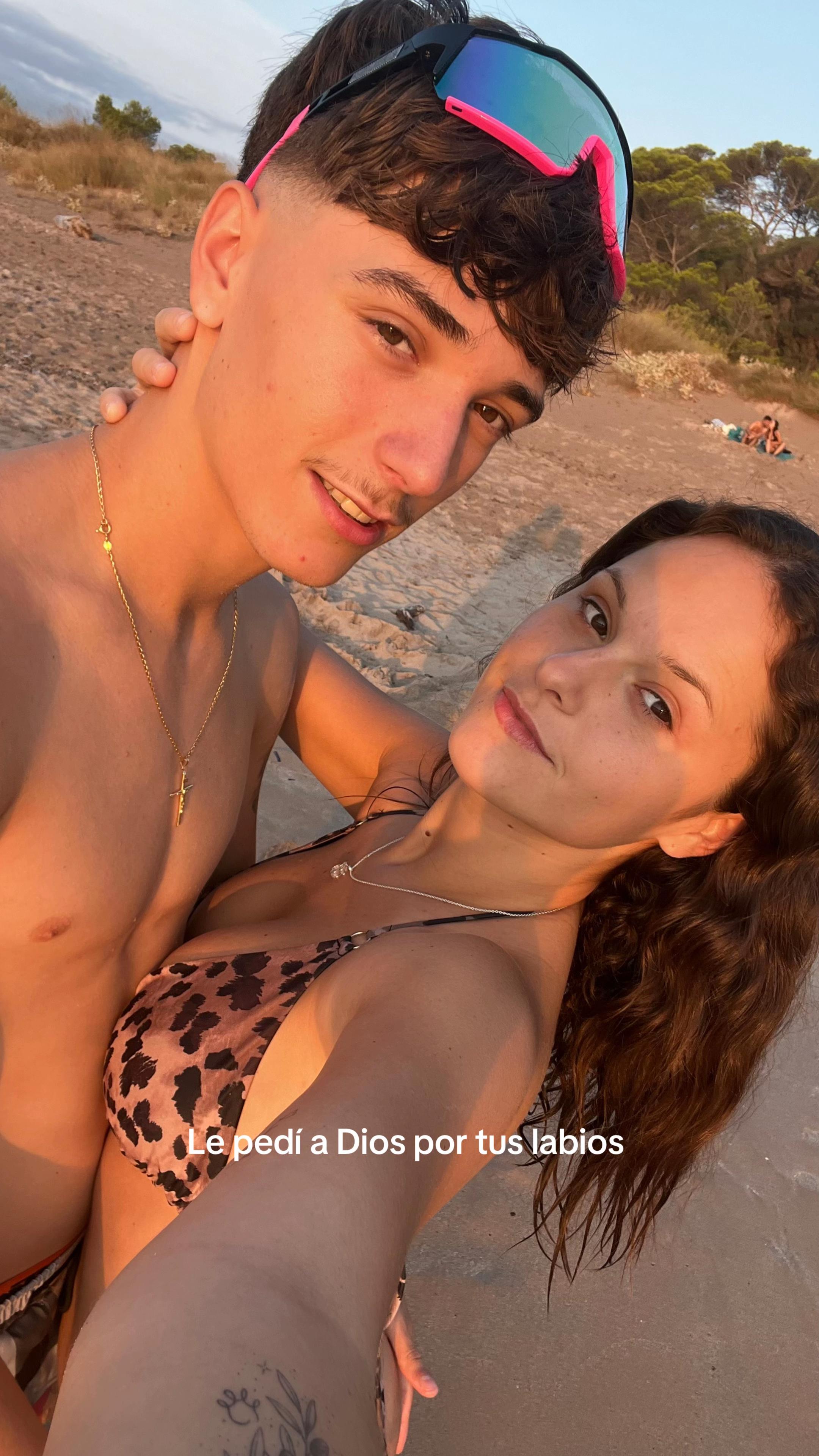 @laramoreenno
