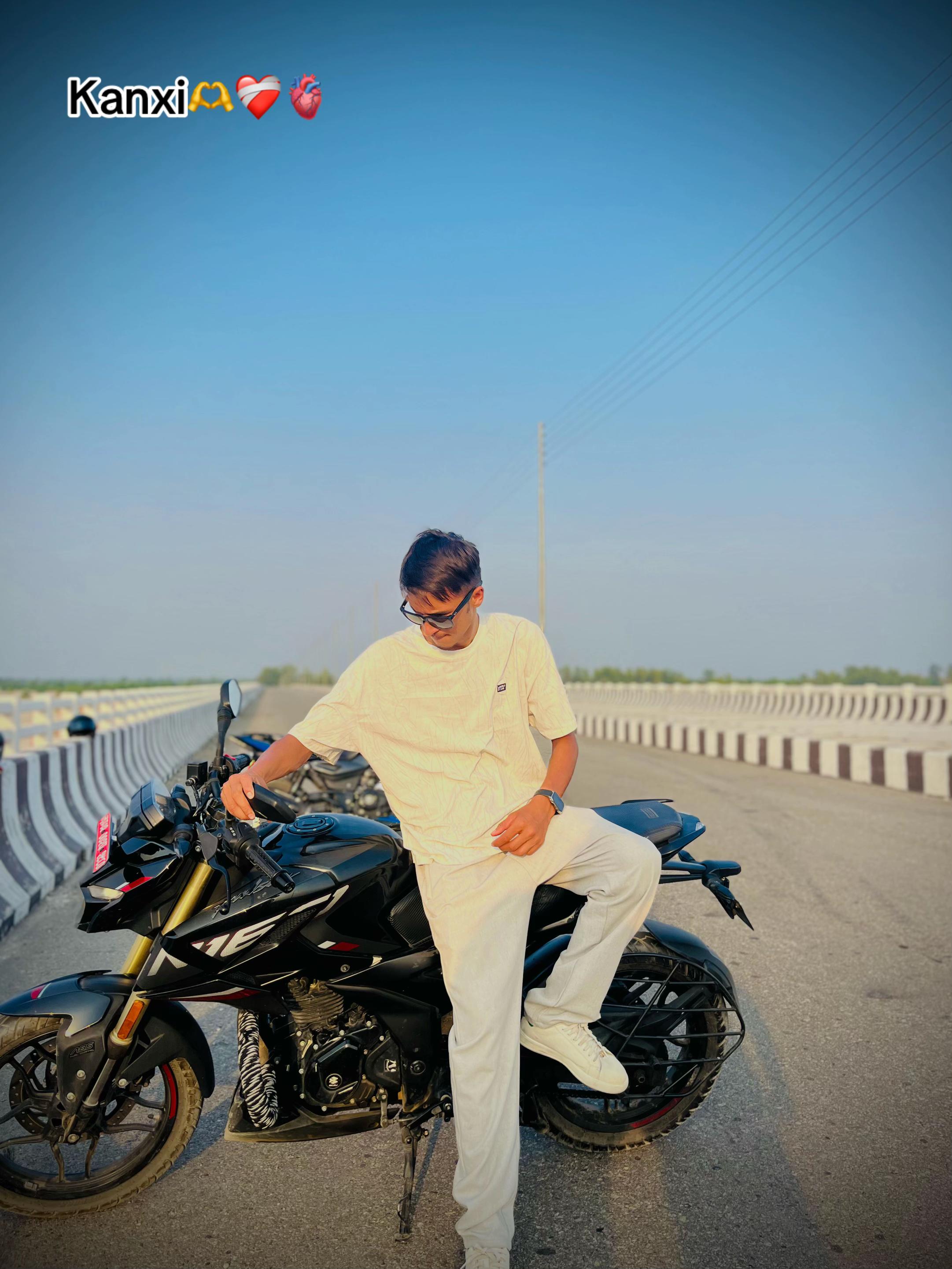 @ROSHAN OLI