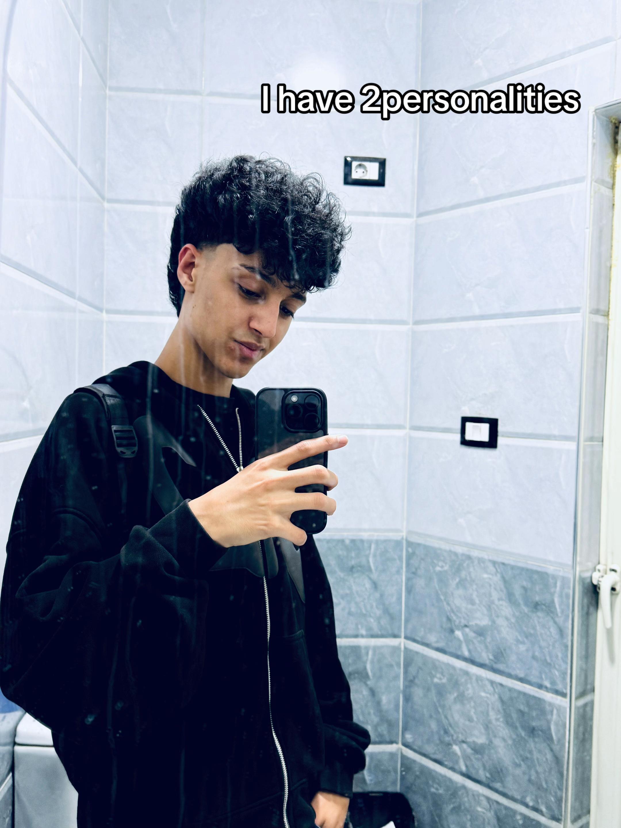 @𝟗𝟗