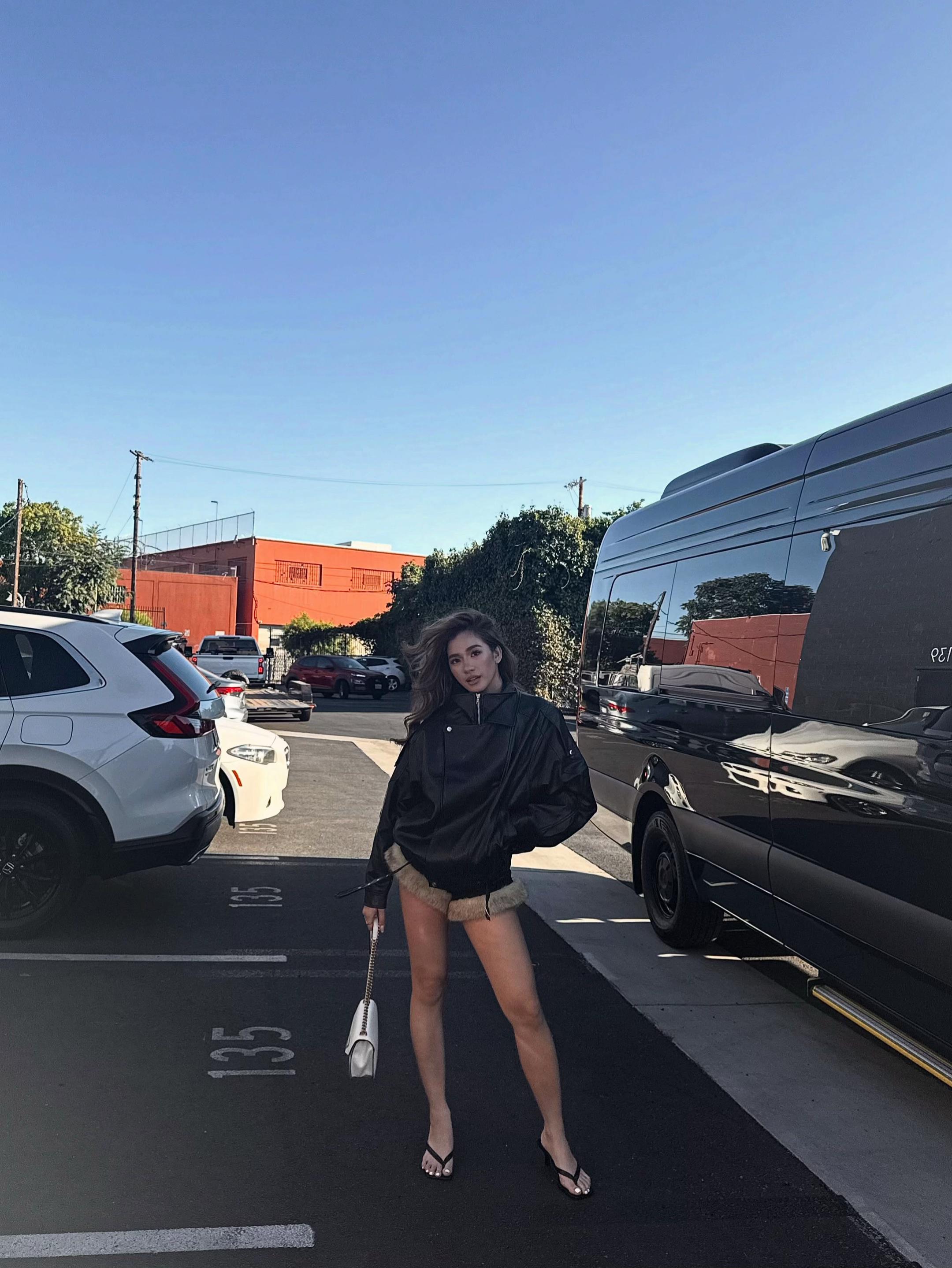 @loveaixhkins
