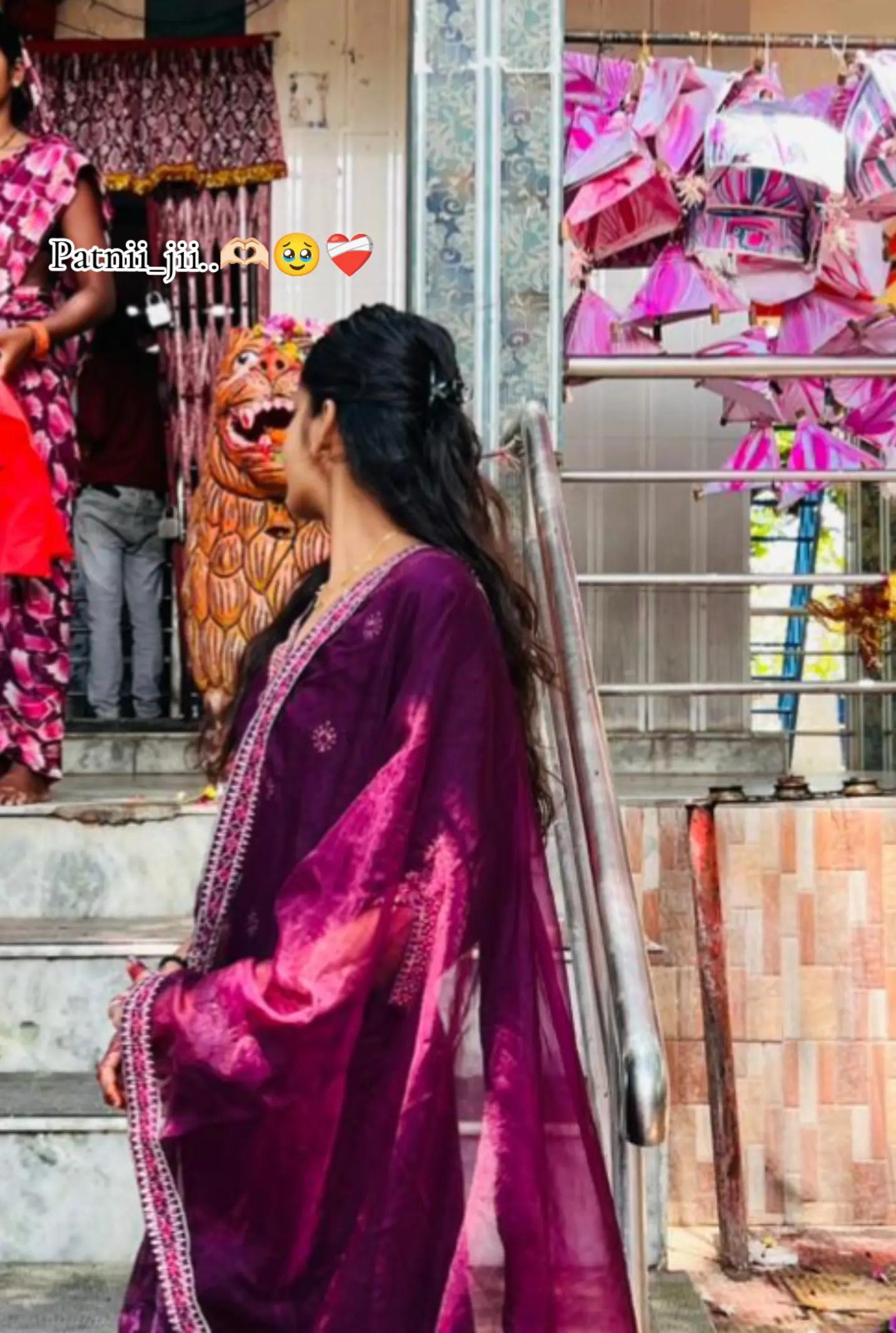 @कान्हा  🦚 👣