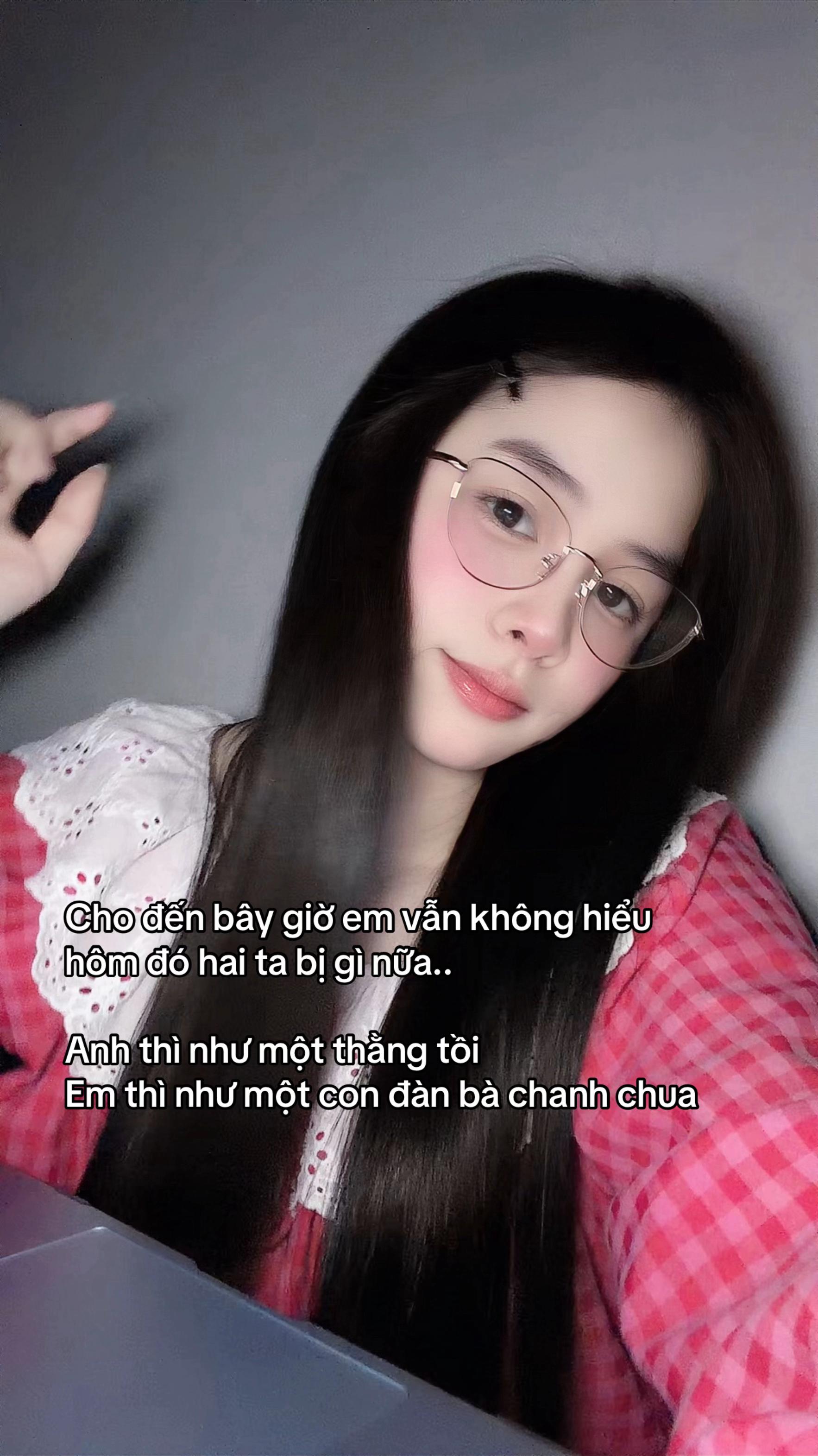 @Tuyết Trinh Ი𐑼 ☃︎
