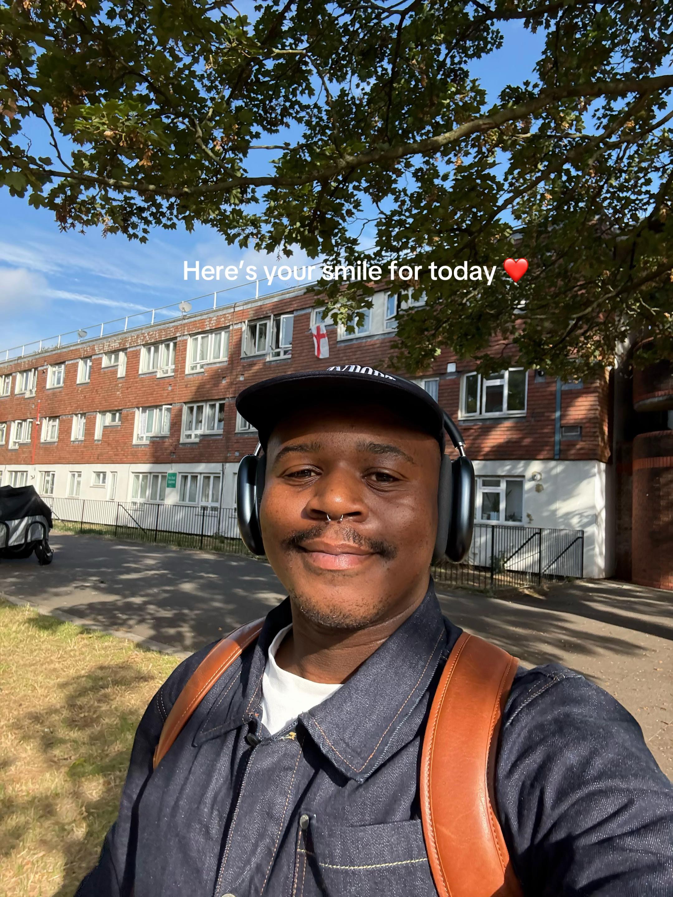 @LLOYISO