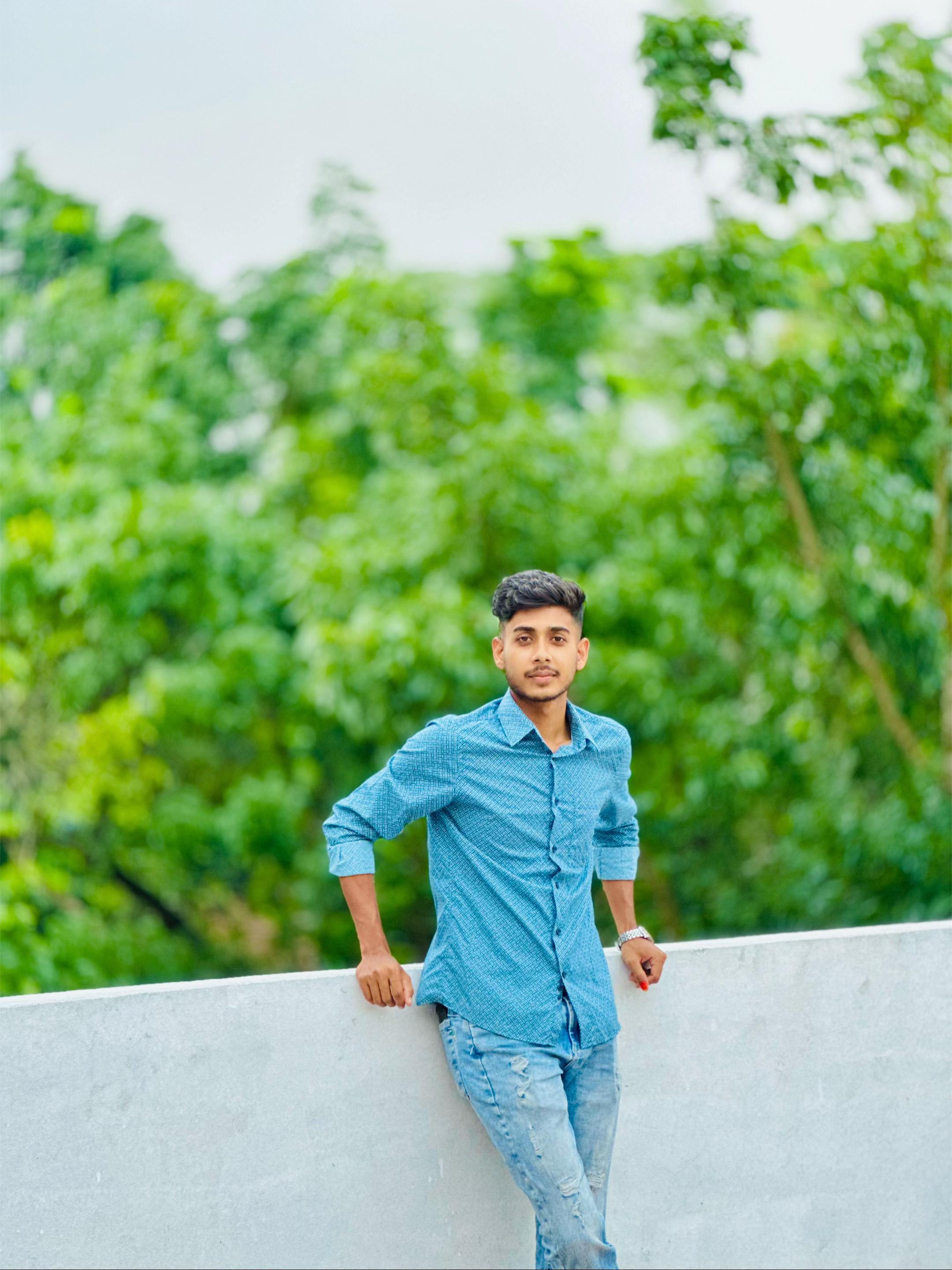 @Razuan__44