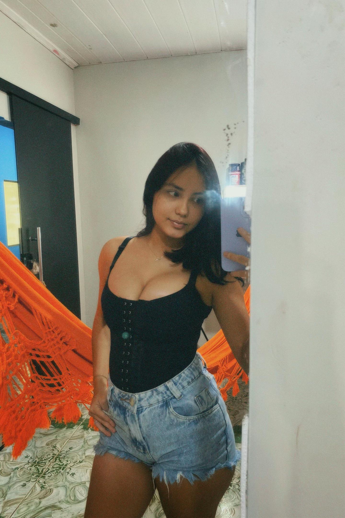 @𝒶𝓃𝓃𝒶✨