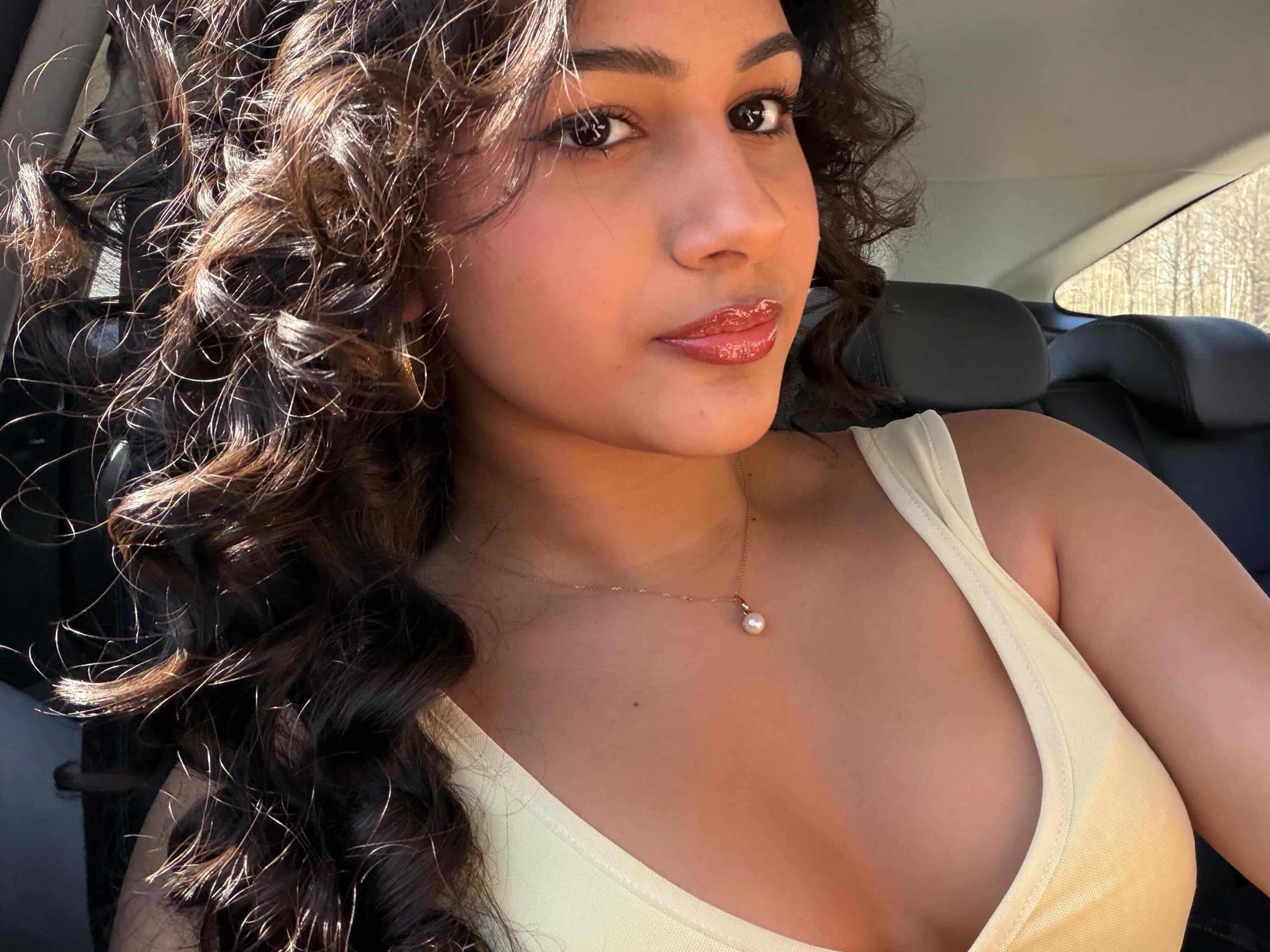 @devangaaa_
