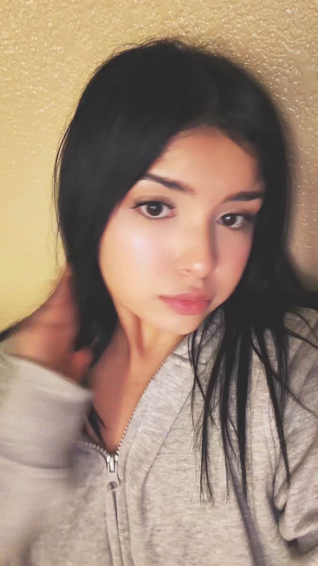 @arielala