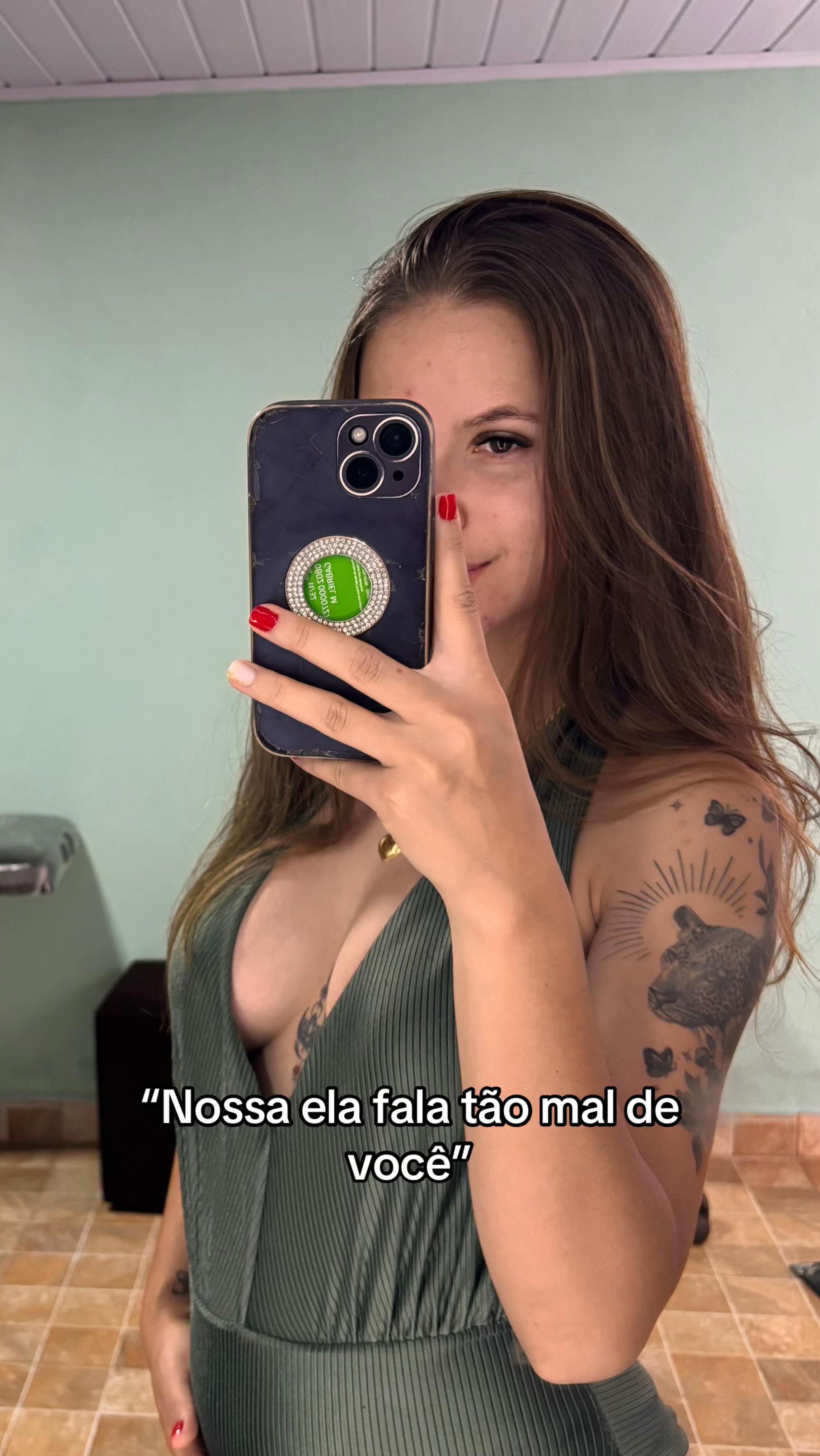 @ana_meneghetti
